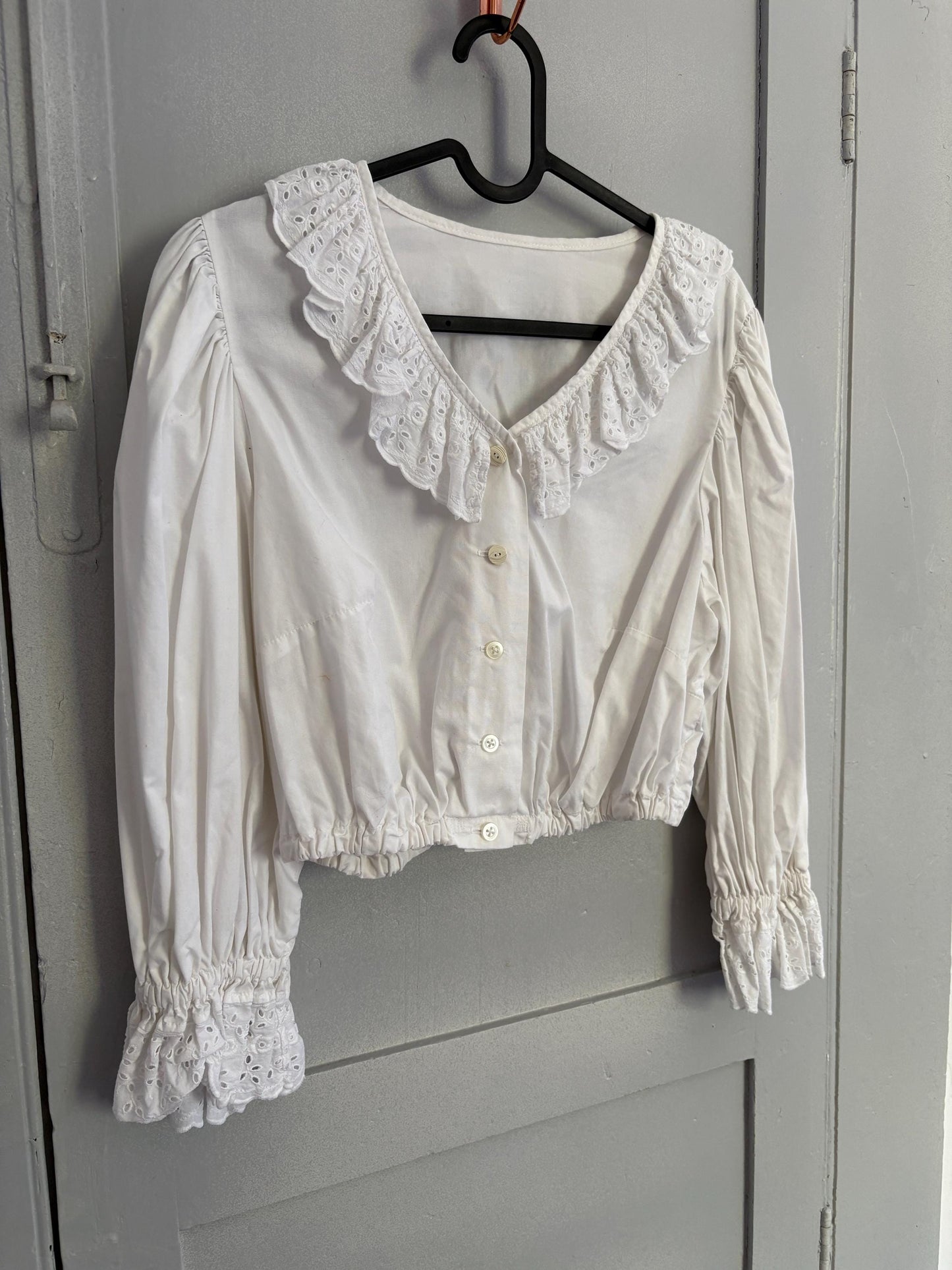Vintage cotton cropped puff sleeve blouse, Eyelet fabric collared antique french shirt, White romantic crop top, M