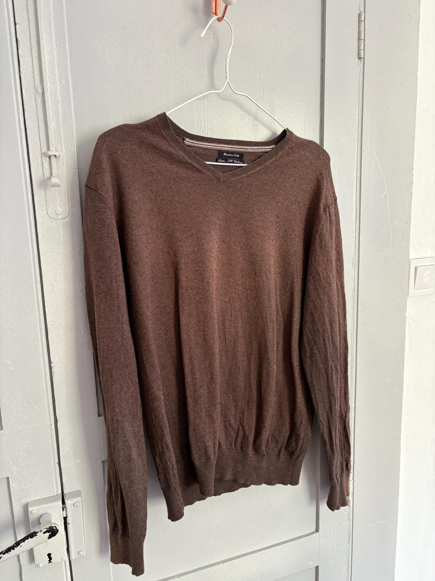 Cotton - Silk - Cashmere brown jumper, Vintage Massimo Dutti dark academia sweater, Luxe v - neck winter wear, Super soft knit shirt