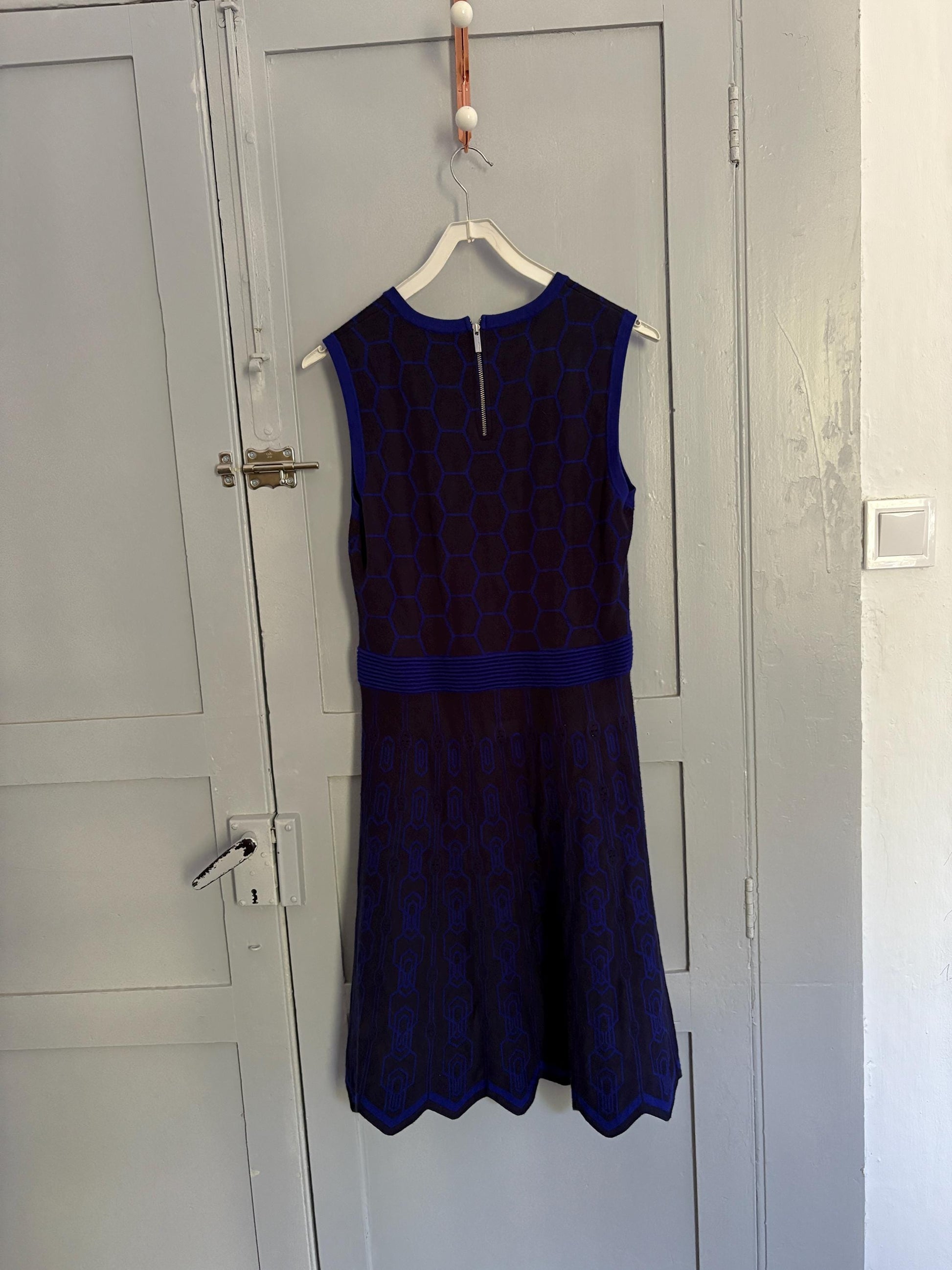 Vintage Karen Millen Sleeveless Knit Dress – Size L/XL