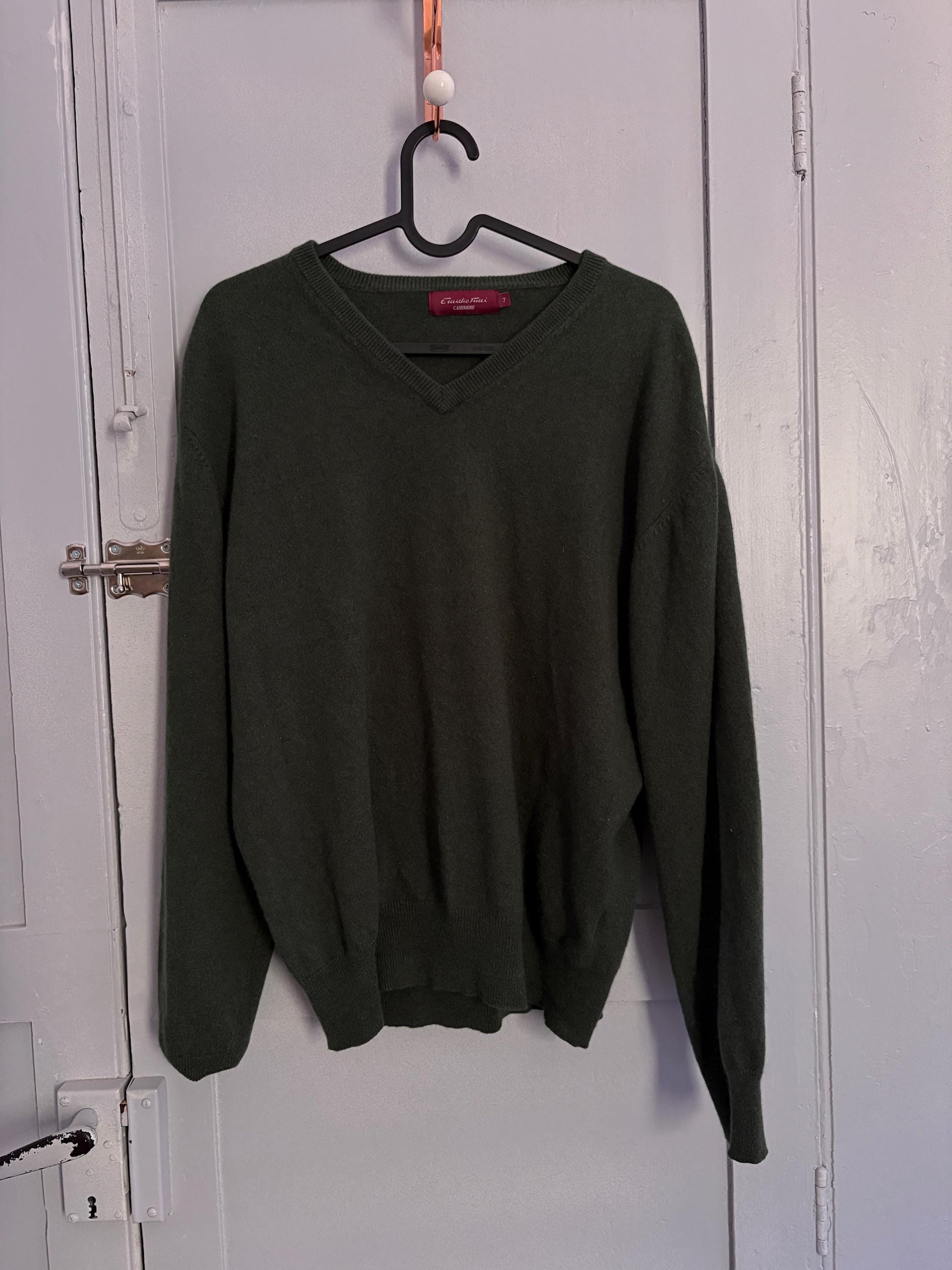 Vintage Cashmere dark green jumper by Emidio Tucci, Designer dark academia sweater, Luxe v-neck winter wear, Super soft knit shirt, Size XL