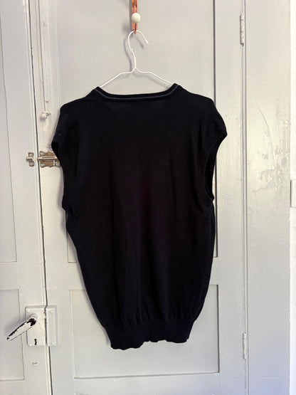 Vintage Wool Sweater Vest in Dark Academia Style — additional view 9