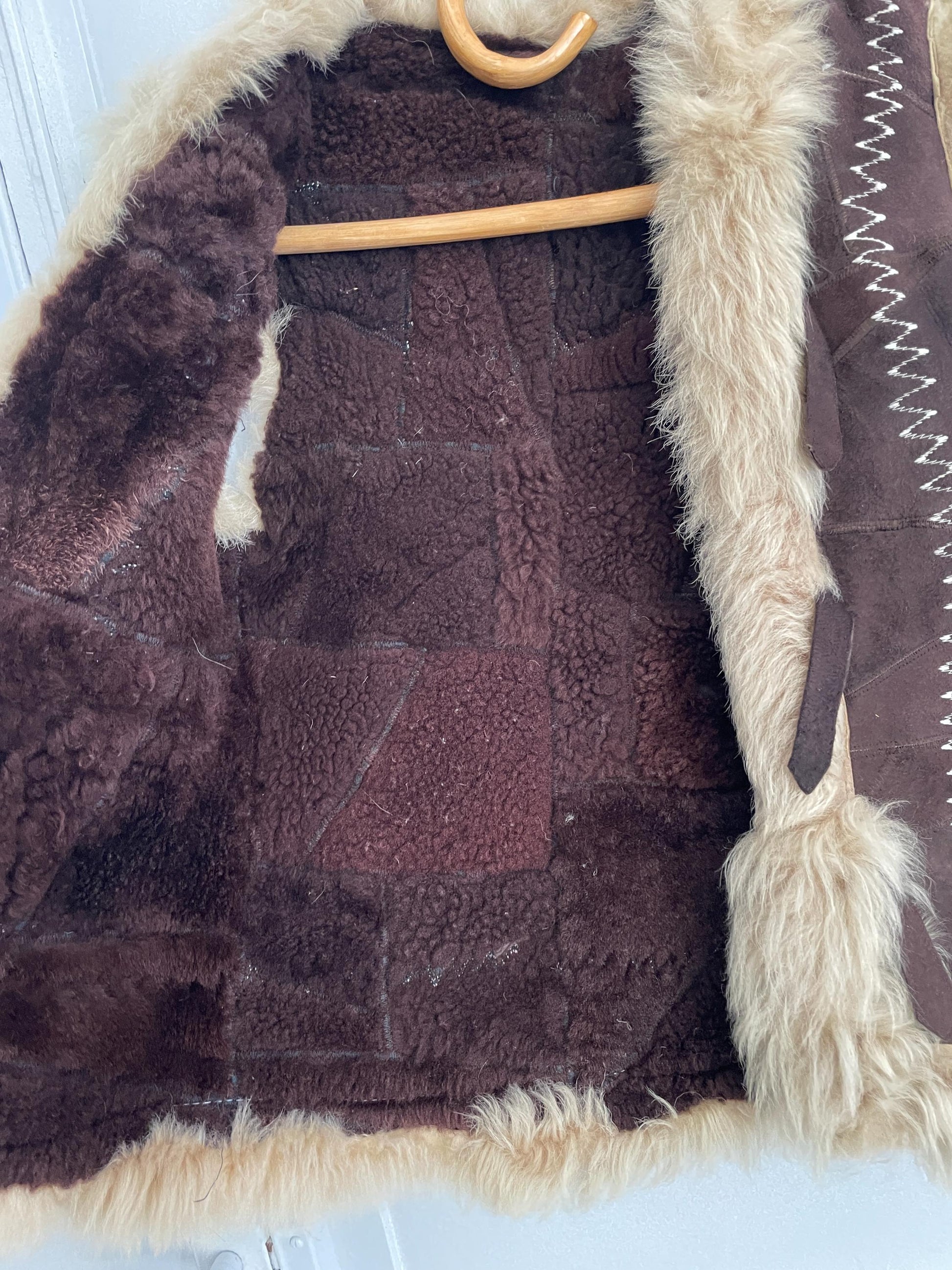 Vintage wool leather lammy vest, Sleeveless genuine leather 70s gilet, Sheep hide winter waistcoat, Sheephide cardigan