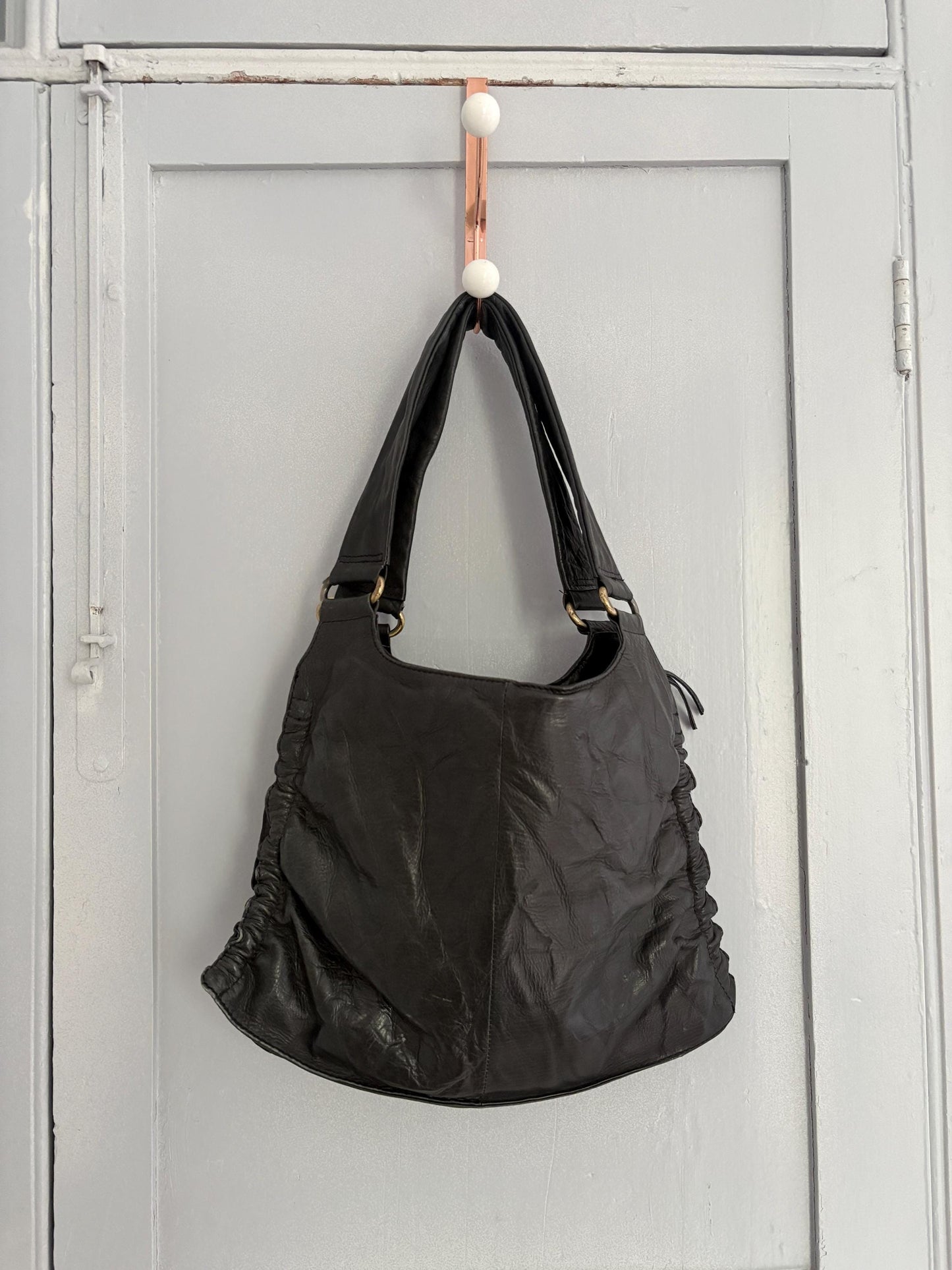 Vintage black leather shoulder bag, Cool Berlin style fashion black woman bag, Aesthetic vintage baguette bag, Scandic fashion