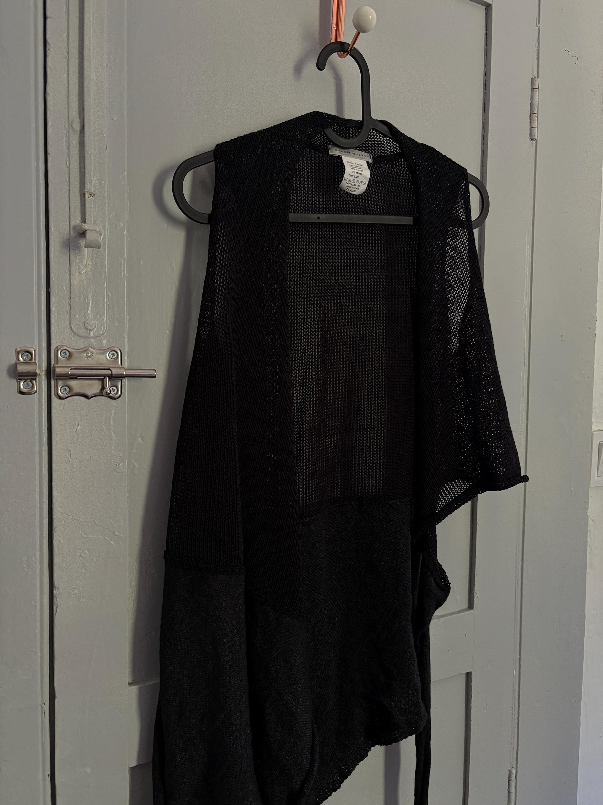 Vintage Sarah Pacini Black Linen Blend Camisole, Elegant Asymmetric Sleeveless Designer Top, Branded Knitwear, Versatile Classic Shirt