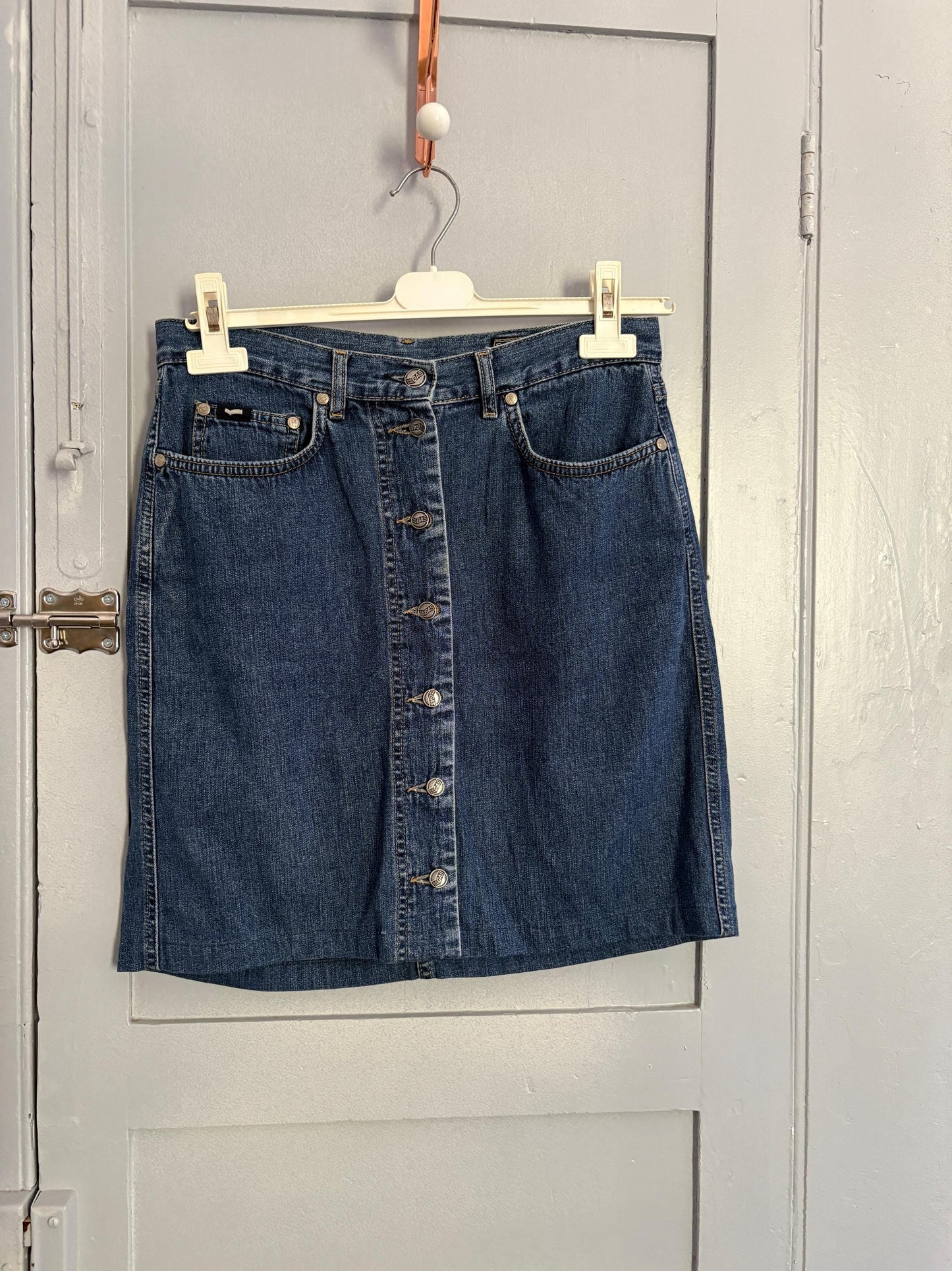Vintage Blue jeans Gas skirt, Button down retro denim skirt, Y2k aesthetic fashion, size 30 - M