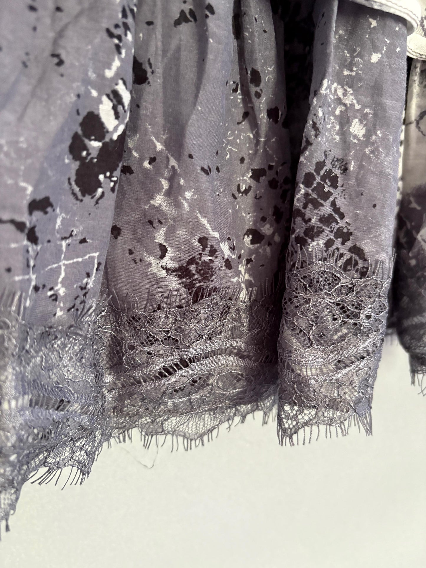 Silk and cotton crop peplum top, Playful grey spaghetti brand camisole, Lace Boho Chic summer shirt, S