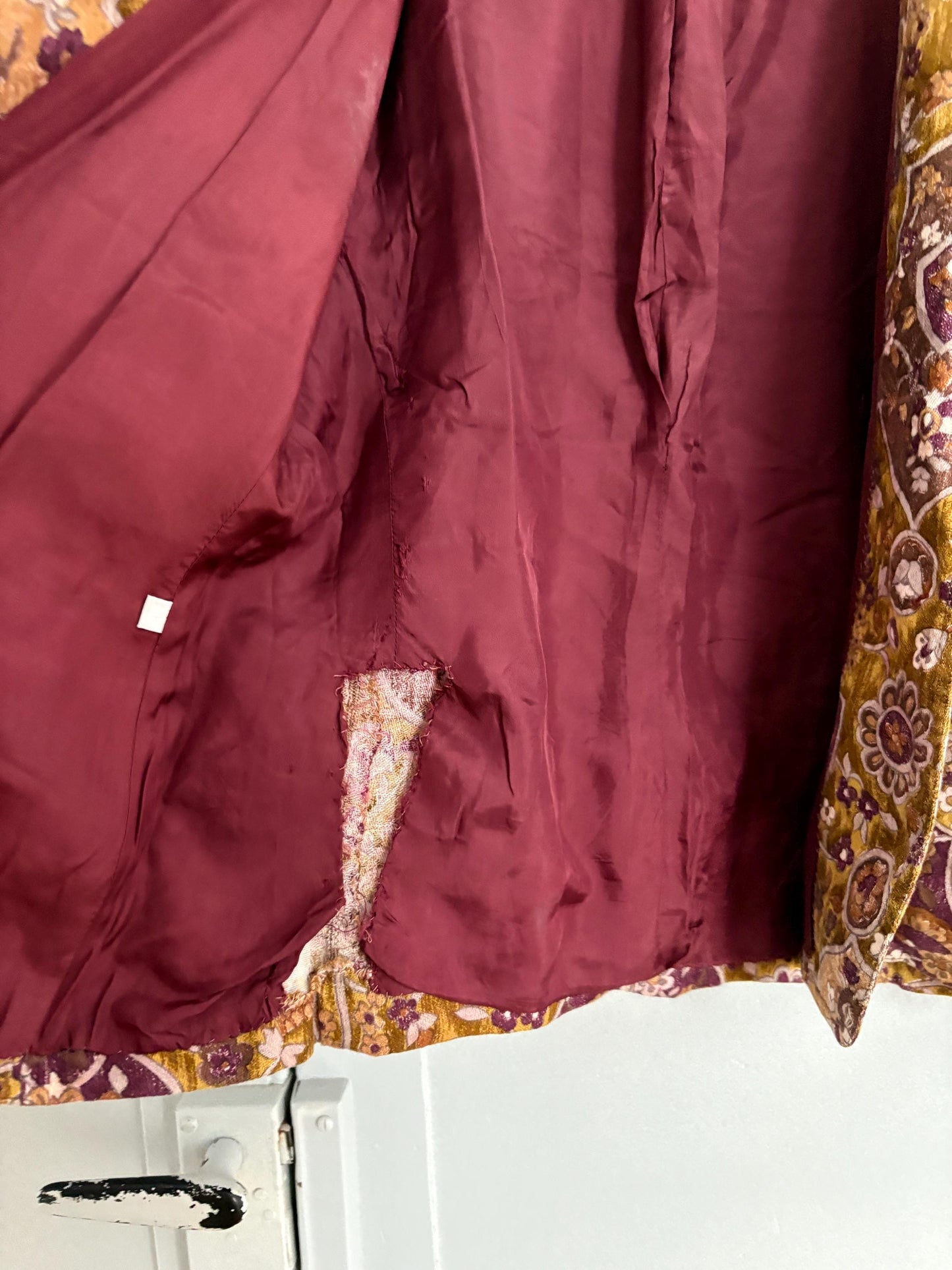 Vintage unique handmade jacket with flower print and short sleeves, Deep v neckline blouse, Retro 60s woman top, Deadstock original vintage