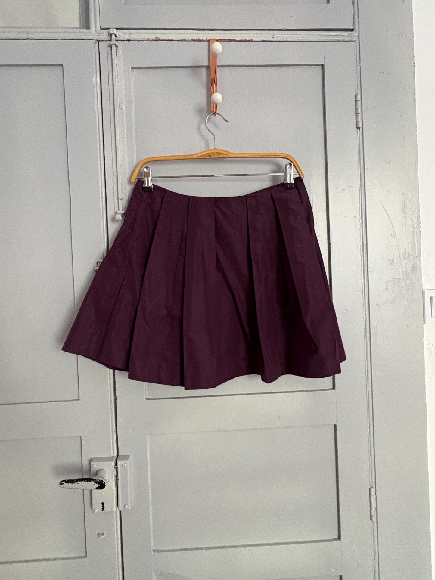 Vintage Miu Miu Purple Pleated Mini Skirt, Made in Italy Designer School Girl Skirt, Stylish Retro Aesthetic Cotton Blend 37cm Waist