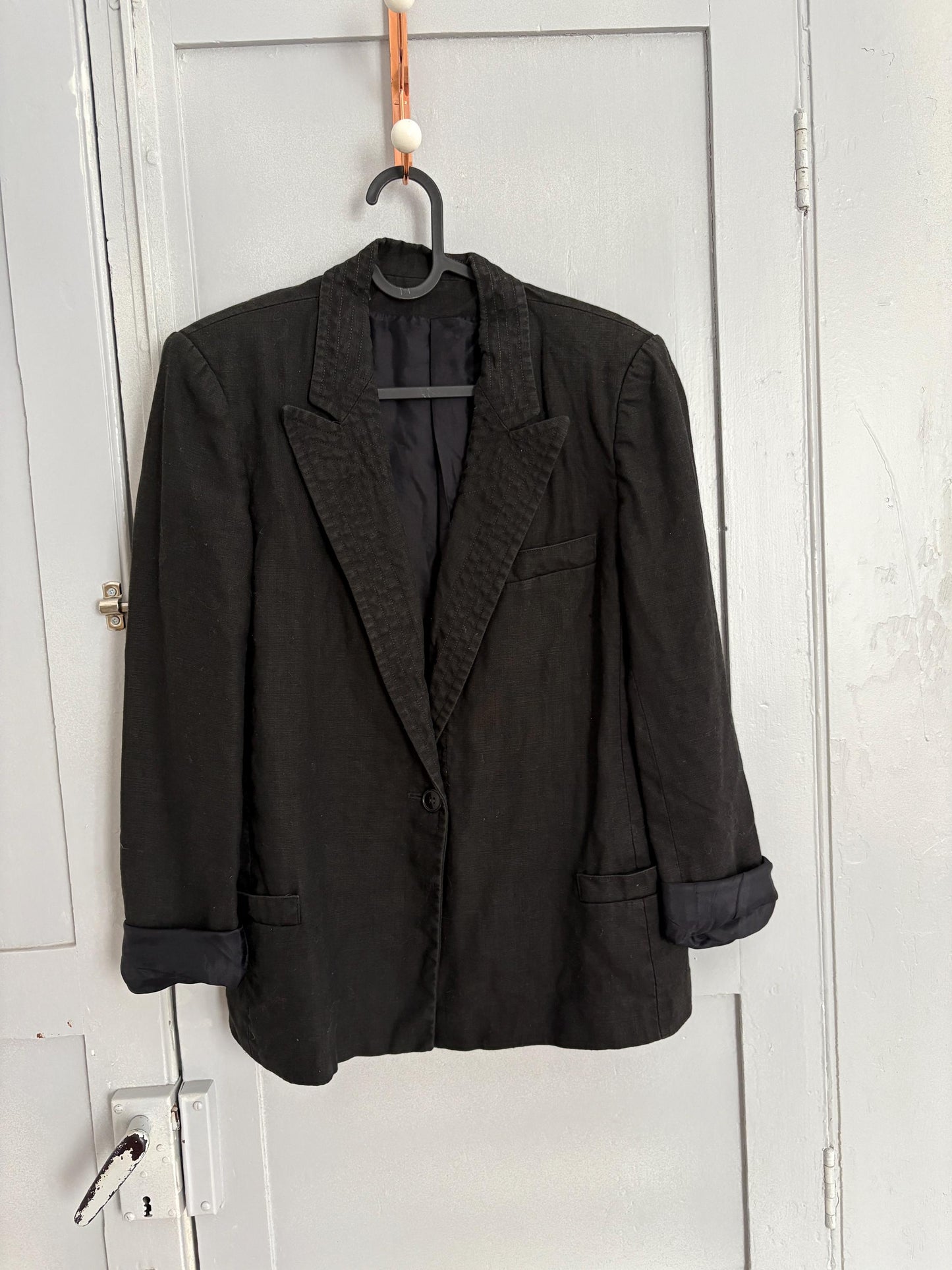 Vintage black linen woman blazer, Cute formal jacket, Minimalist wardrobe, Oversized boxy fit, Dark academia smart aesthetic, Size M