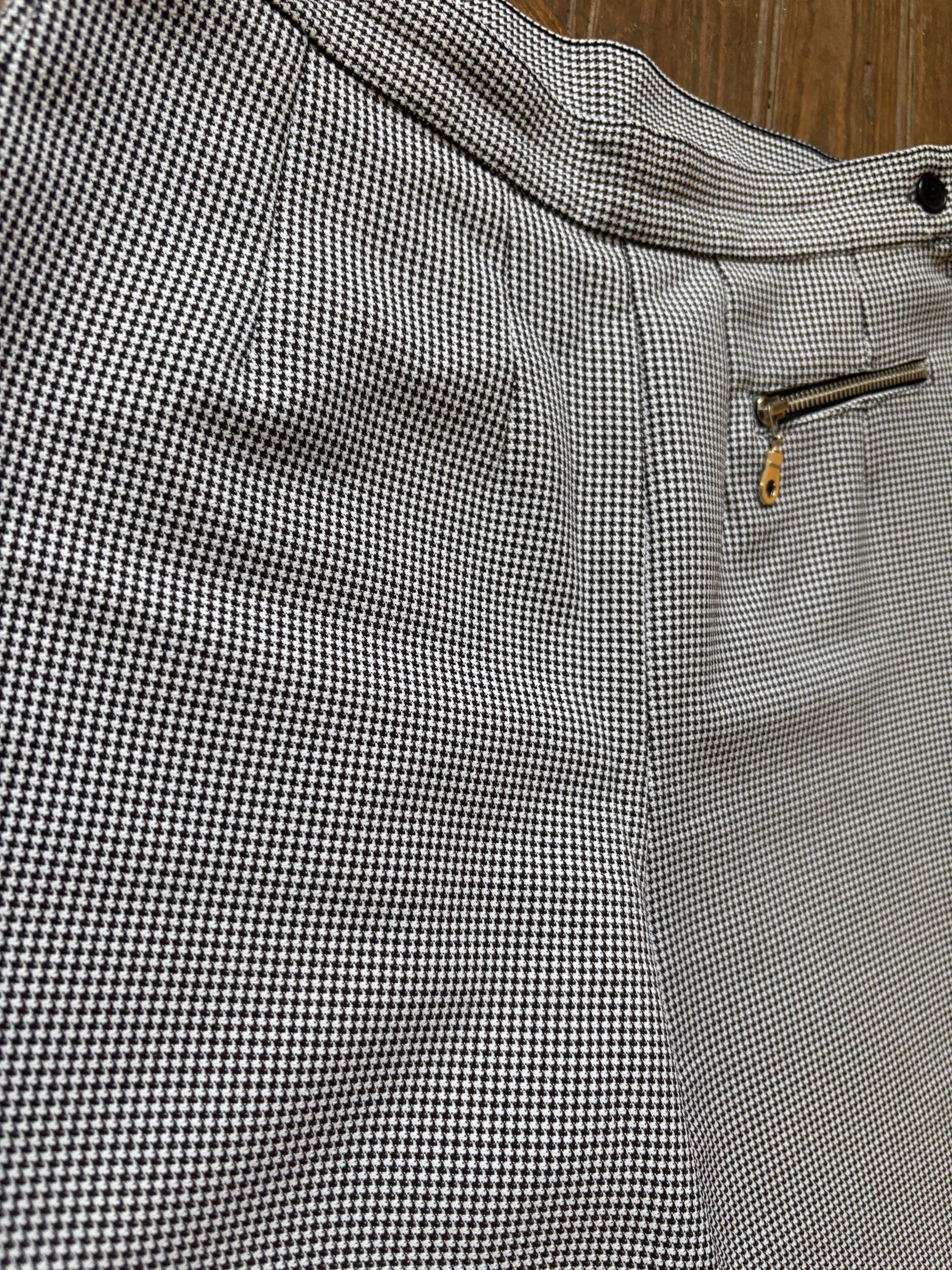 Pair of vintage black and white Houndstooth patterned pants, High waisted fit skinny jeans, Sexy checkered summer woman pants, XS