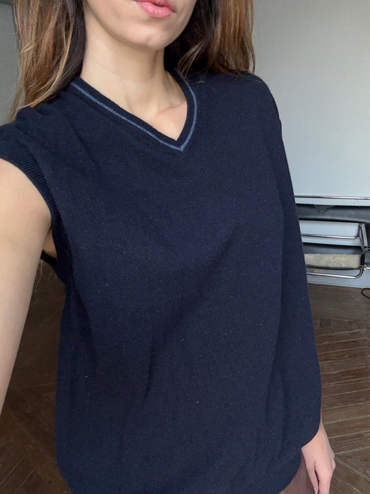 Luxurious Vintage wool sweater vest, Dark Academia style gilet, Timeless V-Neck Sleeveless Design, Dark blue sleeveless pullover, Boxy fit