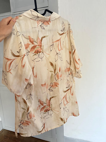 Vintage Floral Print Summer Blouse — additional view 9