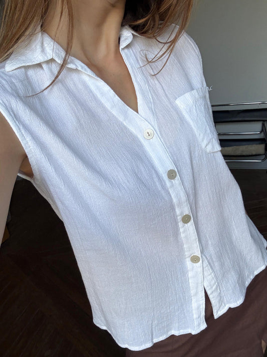 Vintage basic white camisole, Retro Pierre L'amoure cotton camisole, Muslin collared button up summer shirt, Dark Academia fashion, L