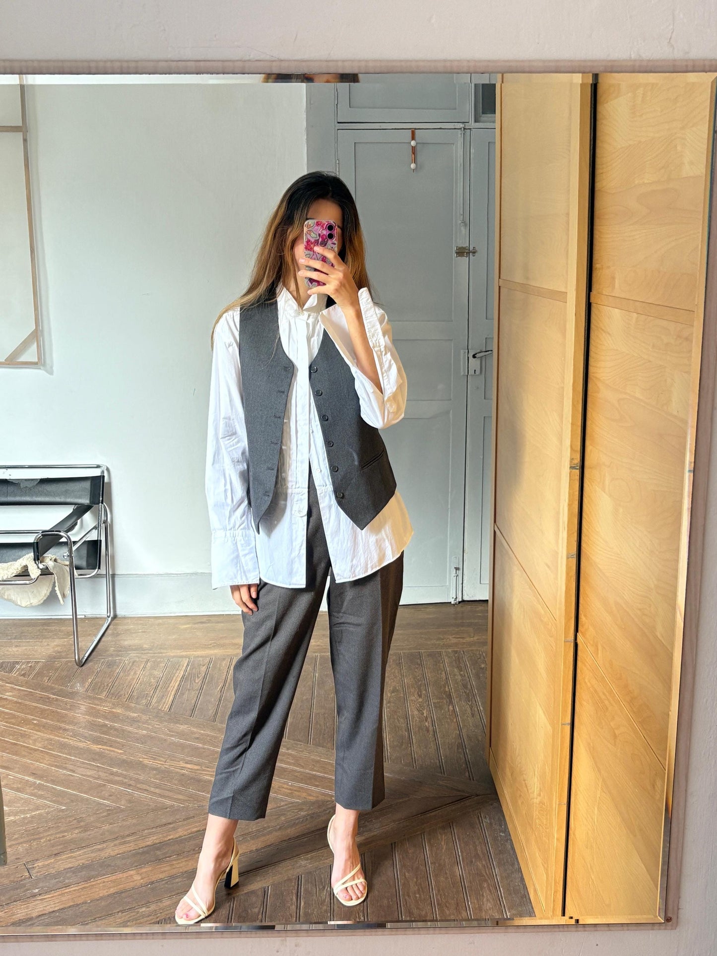 Vintage grey button down gilet, Dark academia style grey classic fit waistcoat, Formal clothing, Cute school girl uniform, K-pop aesthetic