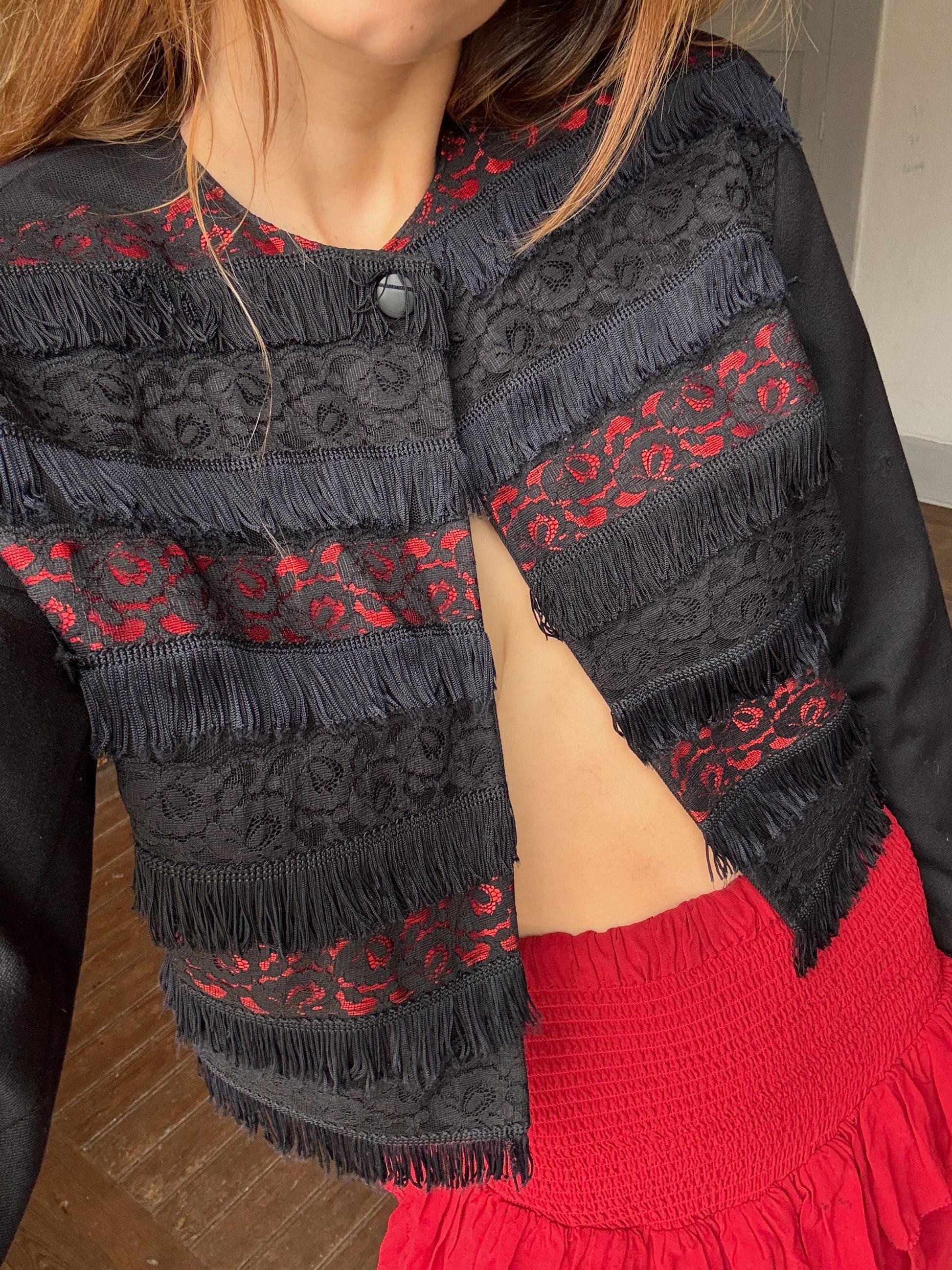 Vintage BENTLEY made in France black and red Jacket - Chic Gothic 70s Style Cropped Coat with lace and fringe detailing, Size M