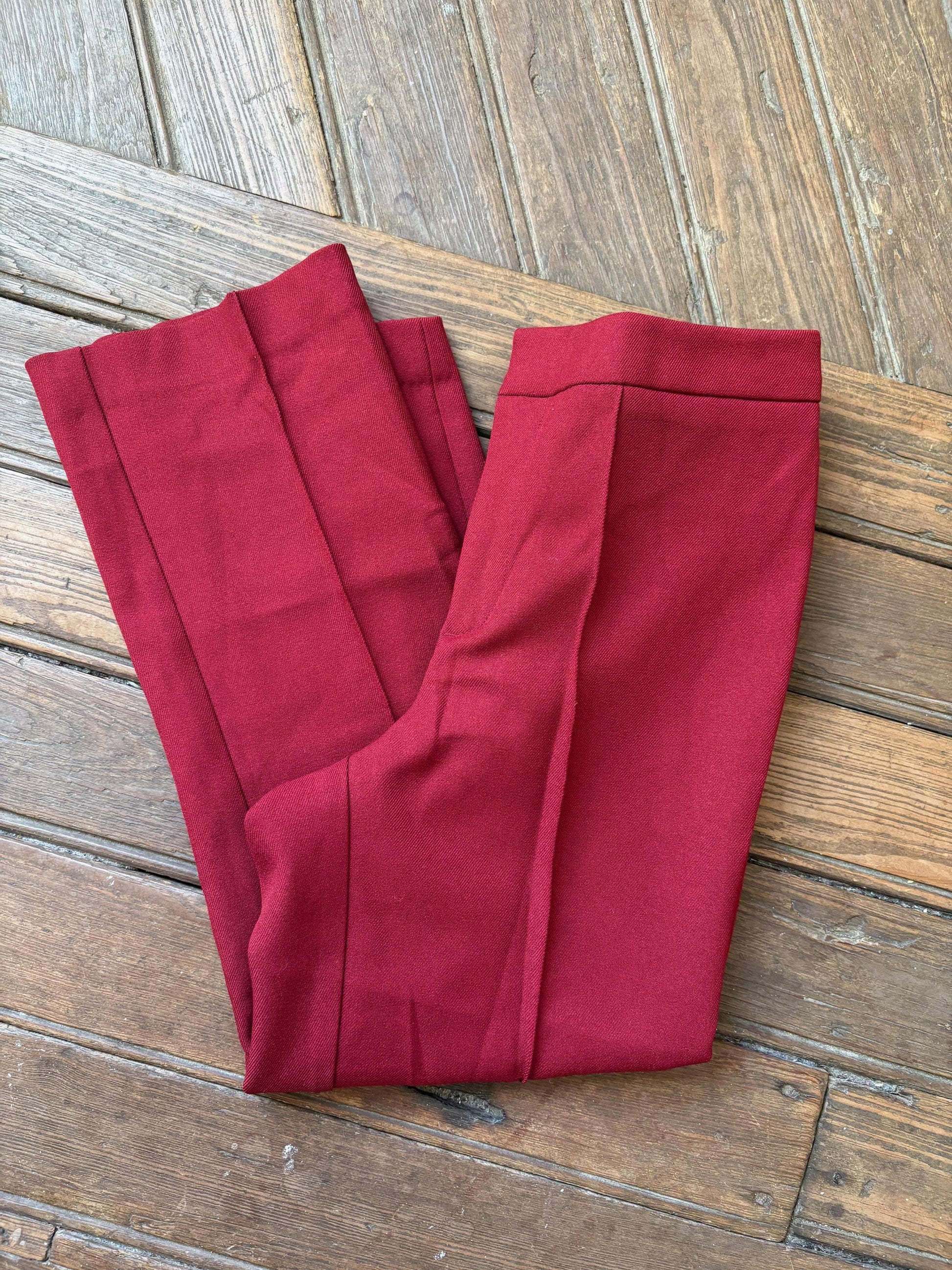 Vintage Red Cropped Designer Trousers | Chic Y2K Culotte Pants | Size XS–S | Tailored Fit