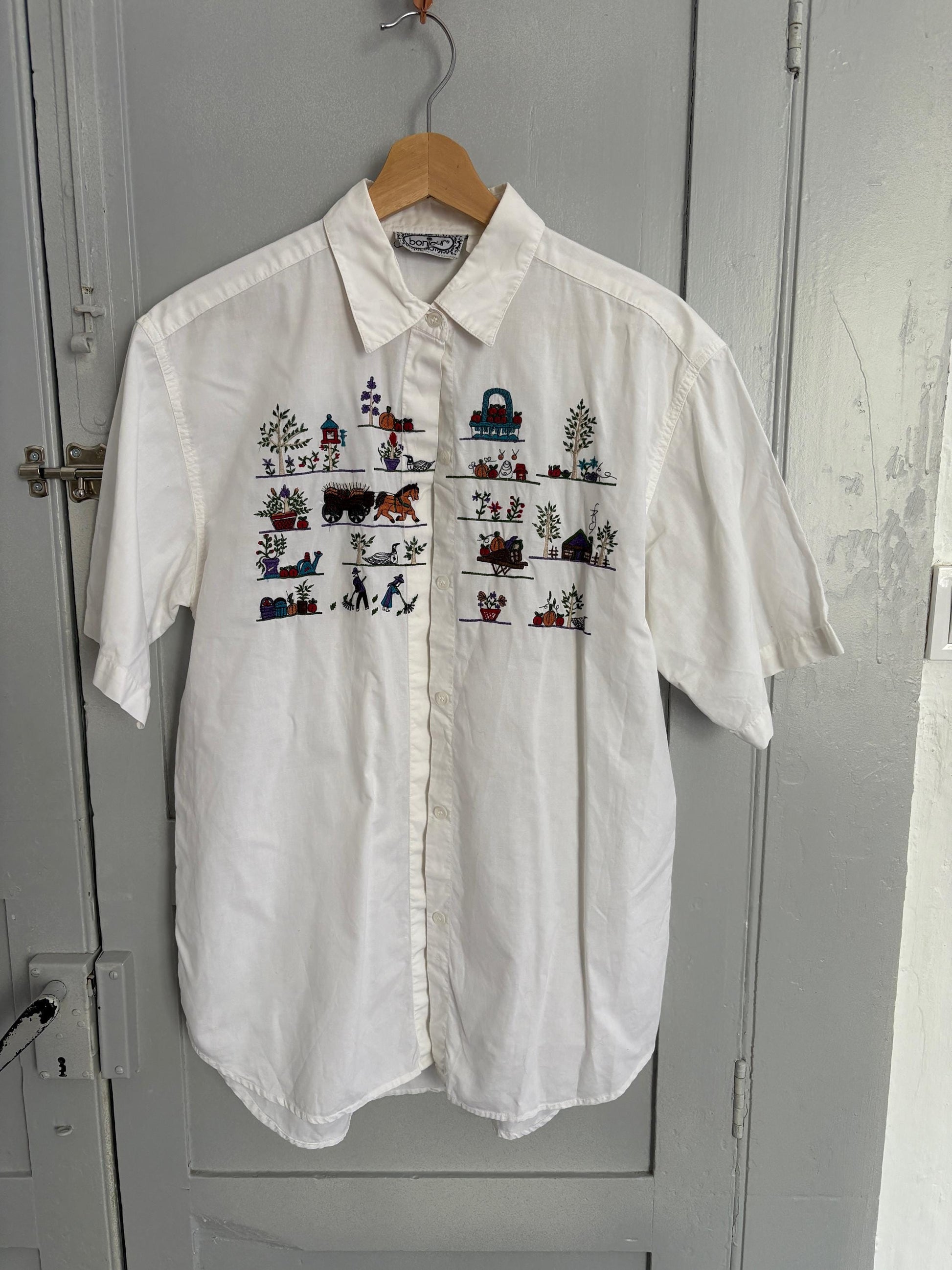 Large Farm embroidered blouse, Cottage core shirt, Oversized cotton top, L