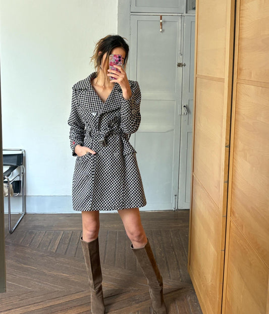 Gorgeous Vintage black and white coat, Feminine Chic Long Sleeve Outerwear, Retro Elegant Fall Winter Coat, S