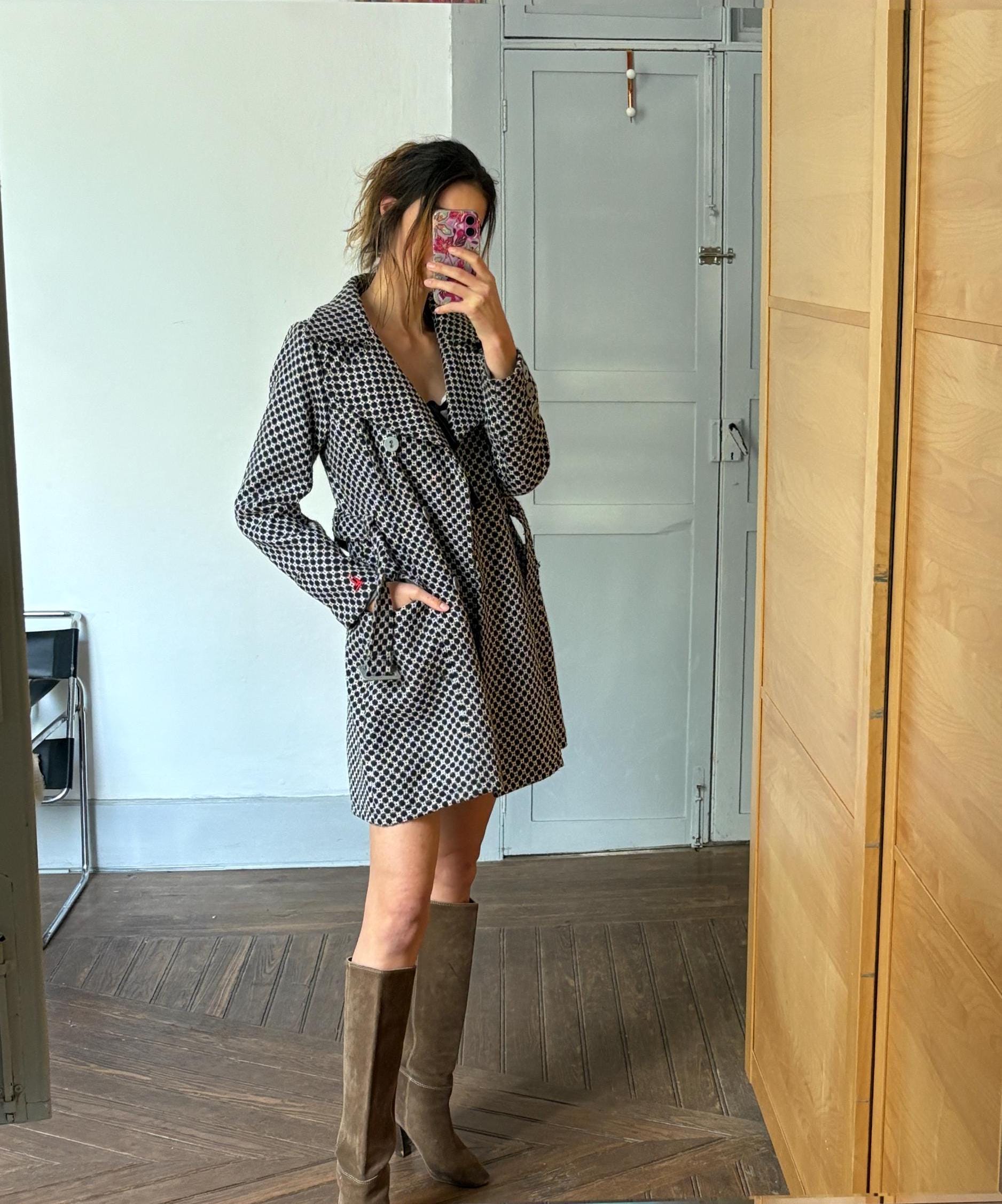 Vintage Monochrome Belted Coat | Parisian-Inspired Club AlphaDyenture Statement Jacket | Size S