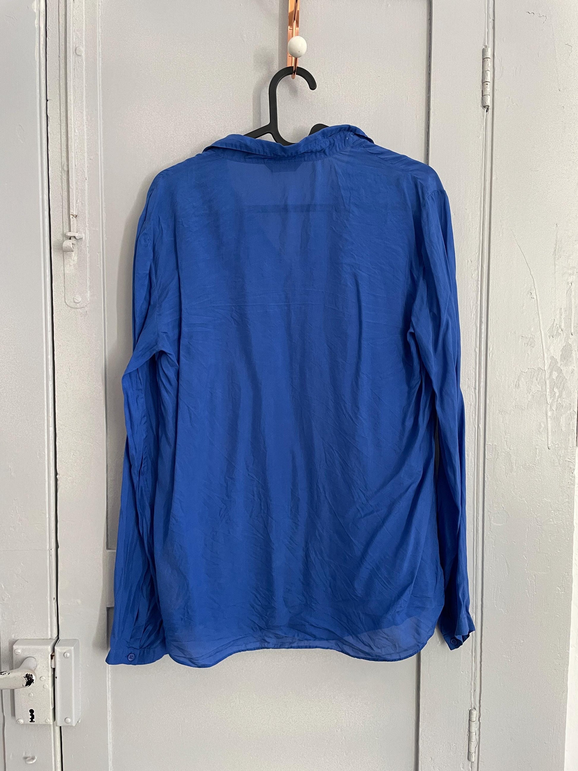 Vintage 100 % mulberry silk vibrant cobalt blue woman blouse, Massimo Dutti long sleeve feminine shirt, Size M