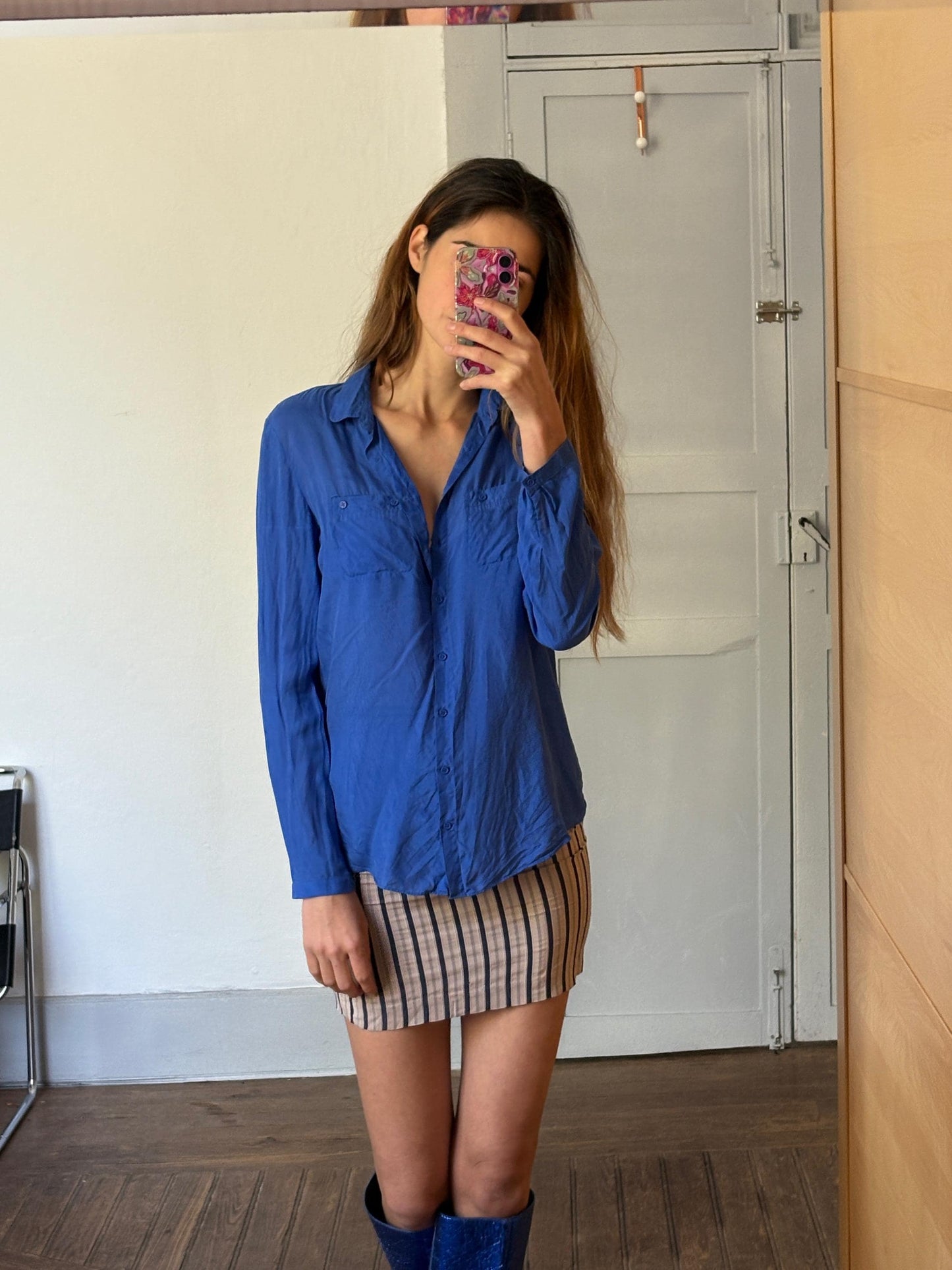 Vintage 100 % mulberry silk vibrant cobalt blue woman blouse, Massimo Dutti long sleeve feminine shirt, Size M