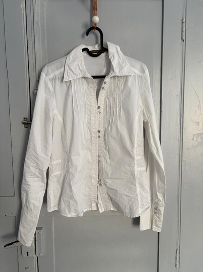 Vintage White Button-Up Shirt With Pearl Buttons — additional view 6
