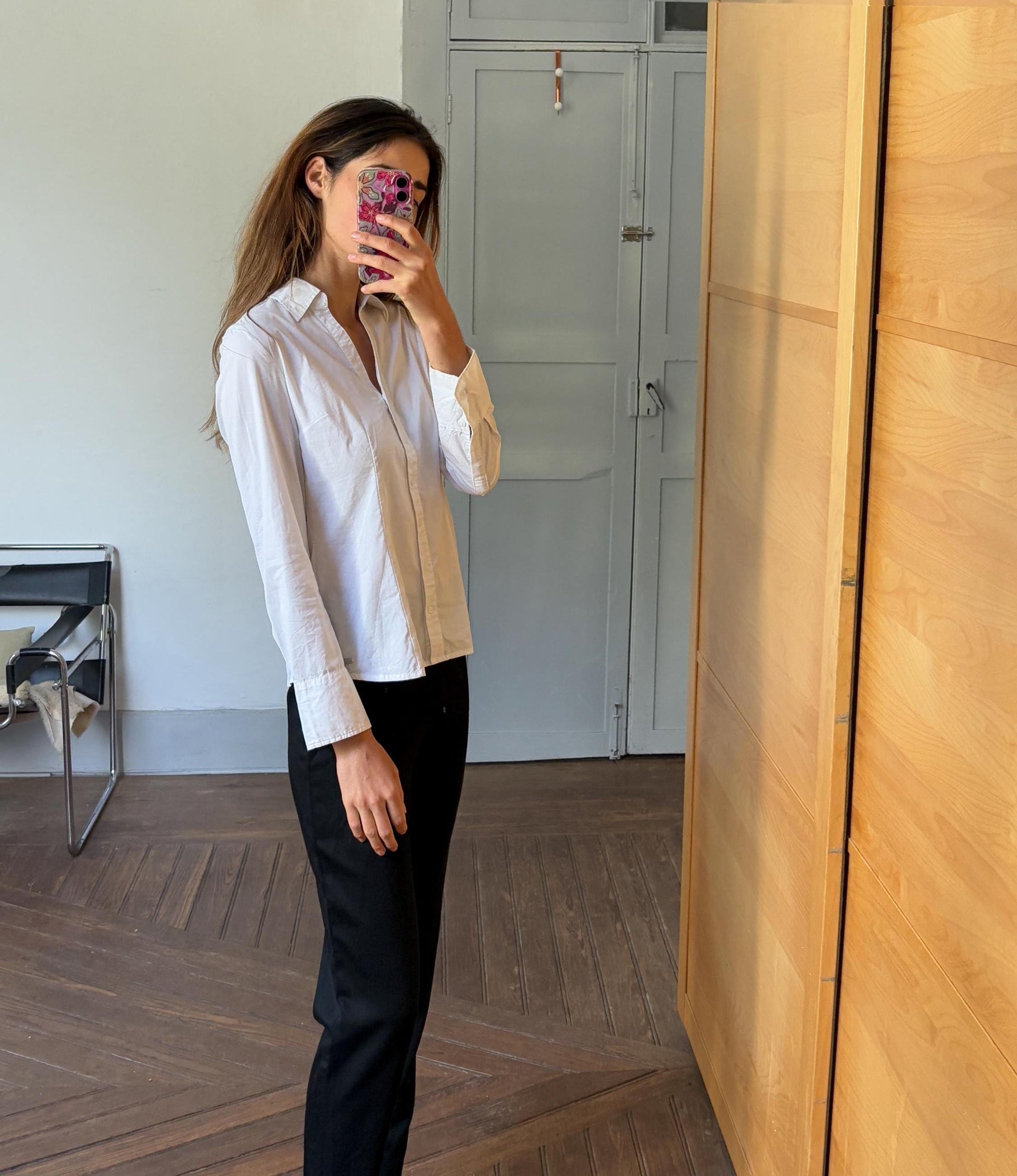 White professional work button up shirt, Crisp Blouse, Danish Style, Formal work wear, luxury Fit, S