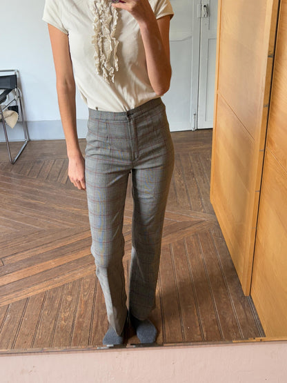 Vintage plaid wool trousers – size S, made in Italy, high-waisted academia pants with grey red check print