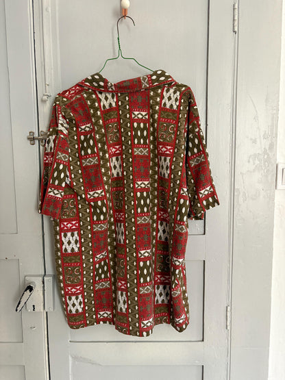 Vintage 70s Oversized Button-Up Shirt — additional view 10