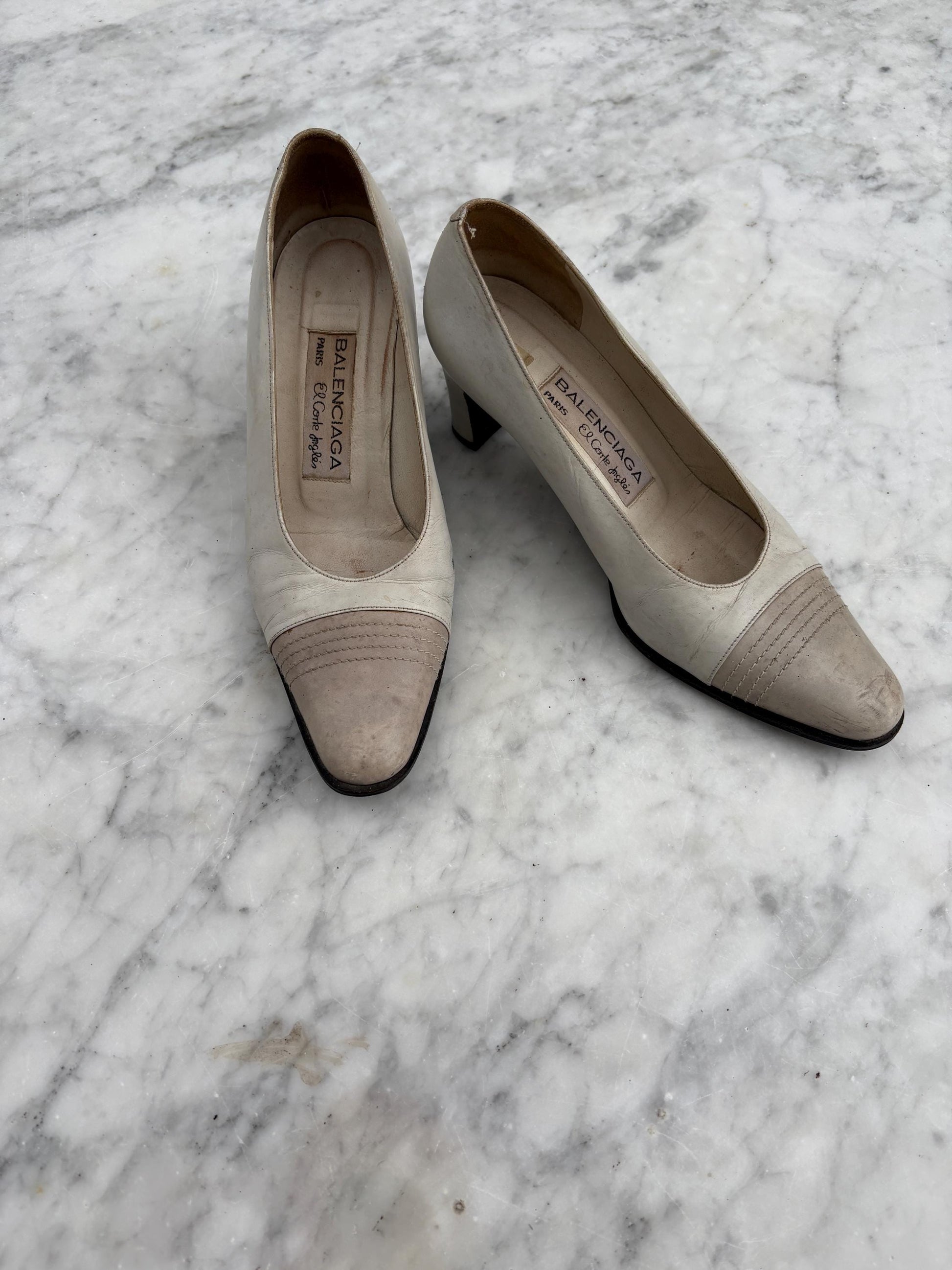 Vintage Balenciaga Heels | White Leather Two-Tone Pumps | Size 37 | Made in Spain