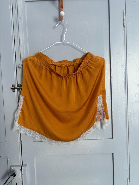 Vintage Orange Mini Skirt with Lace Trim – Y2K Boho Dream