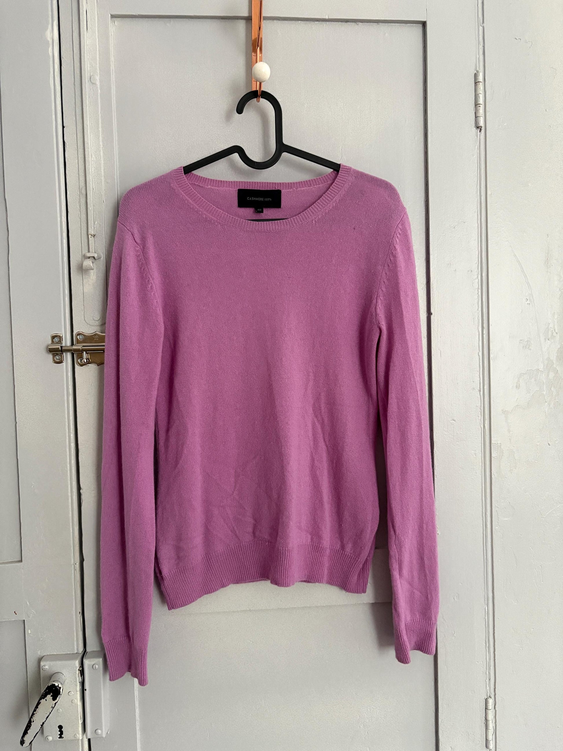 100 % Cashmere Lilac Luxe Jumper - Long sleeved super soft Vintage pullover, Wool winter Jumper, Size XS