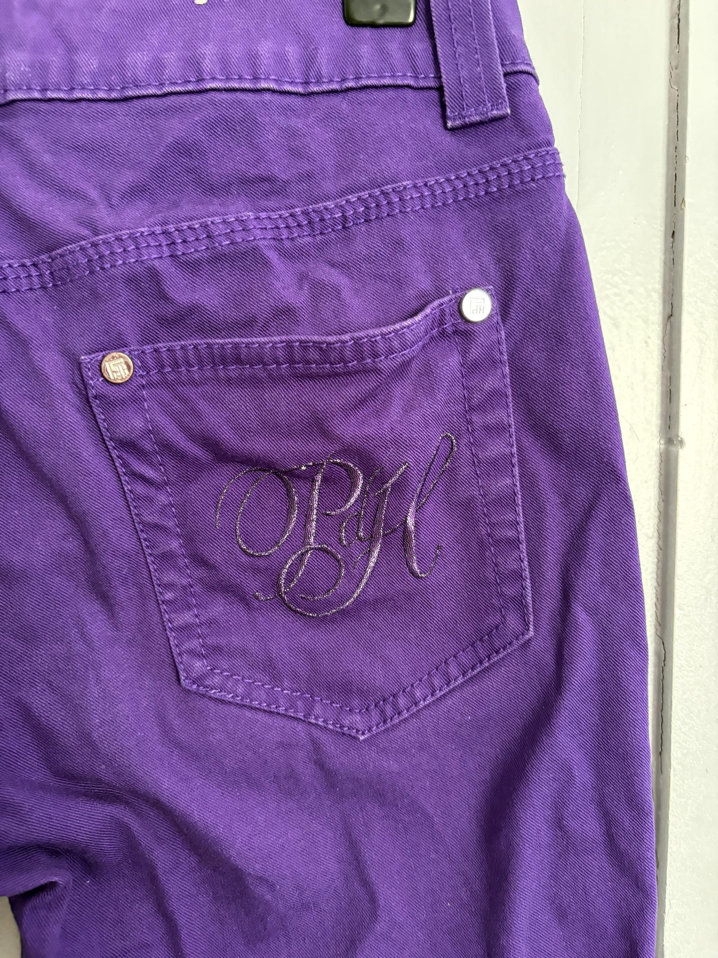 Vintage Pedro del Hierro Sport purple denim pants, Spanish designer jeans, low waist Y2K skinny fit, 90s sexy millennial style, Barbiecore,