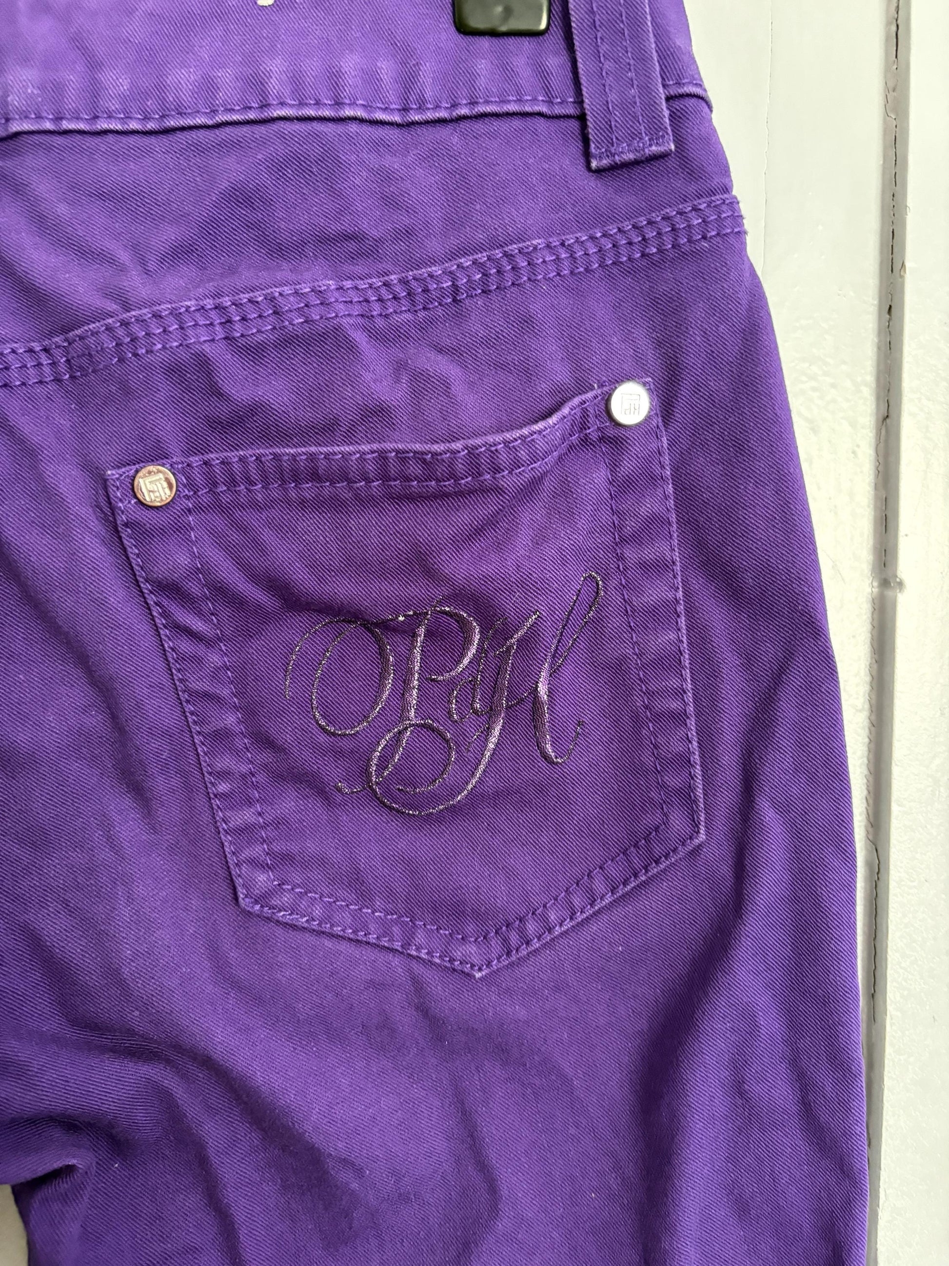 Vintage Pedro del Hierro Sport purple denim pants, Spanish designer jeans, low waist Y2K skinny fit, 90s sexy millennial style, Barbiecore,