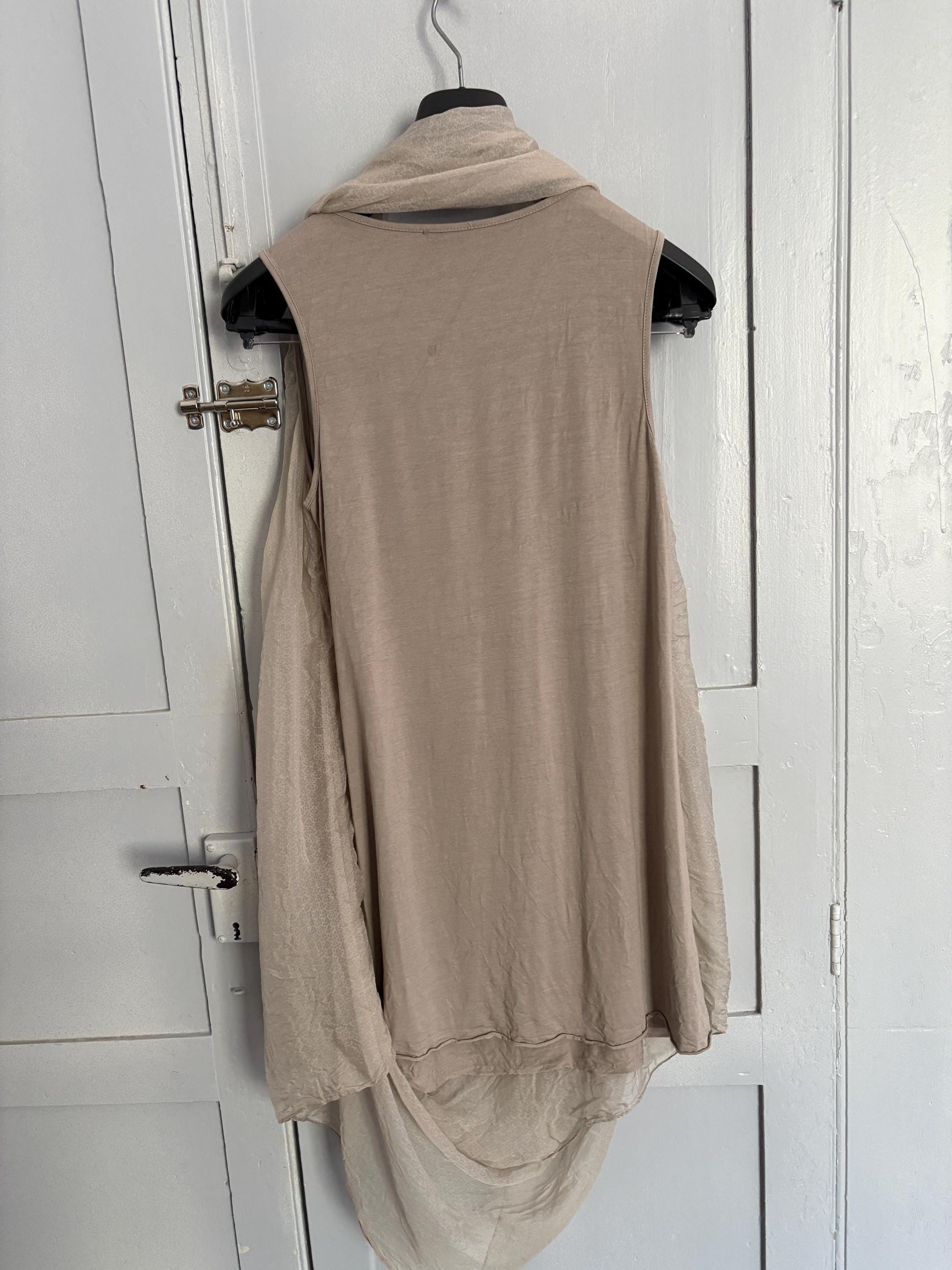 Vintage 100 % silk Light Grey Mini Dress | Soft Elastic Minimalist Style, Basic futuristic wrap around sleeveless summer dress, Size S