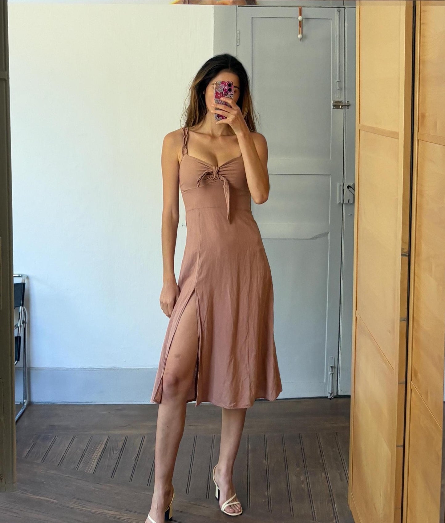 Vintage dusty pink linen summer dress – XS to S fit, sweetheart neckline, midi length with side slit, cottacore midi dress