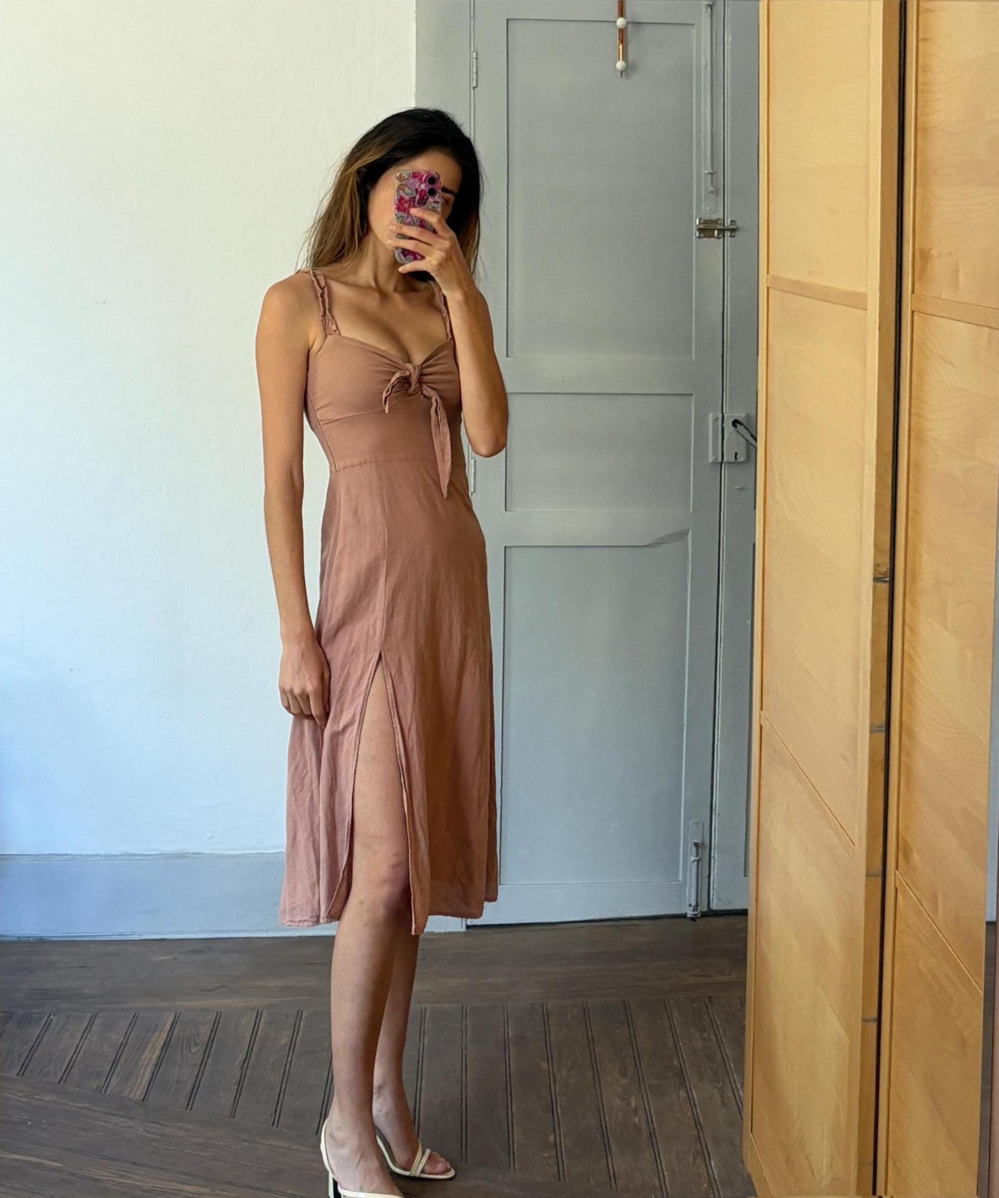 Vintage dusty pink linen summer dress – XS to S fit, sweetheart neckline, midi length with side slit, cottacore midi dress