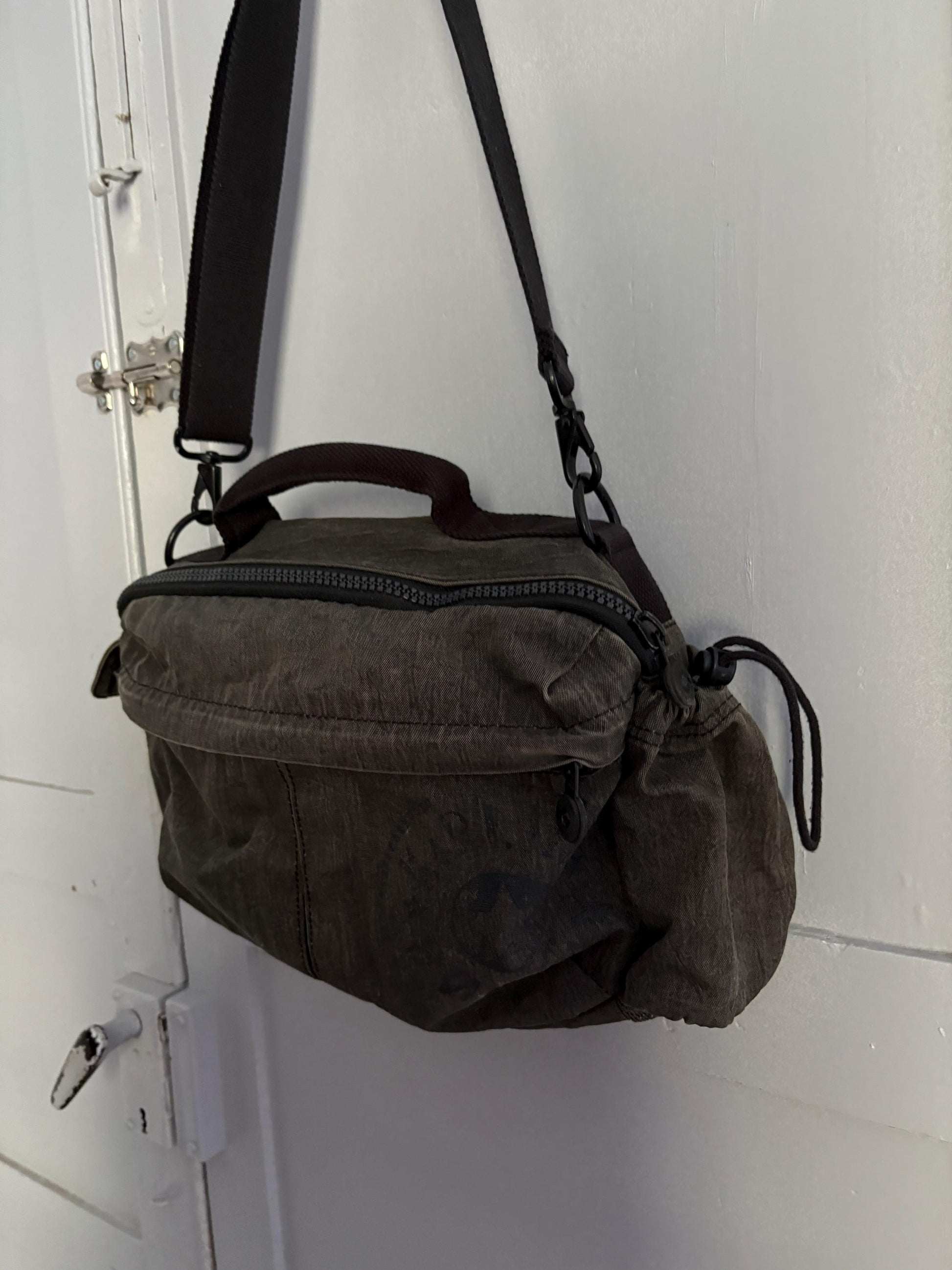 Vintage Antracite KIPLING grey shoulder bag, Crossbody purse, Small adjustable strap functional school bag
