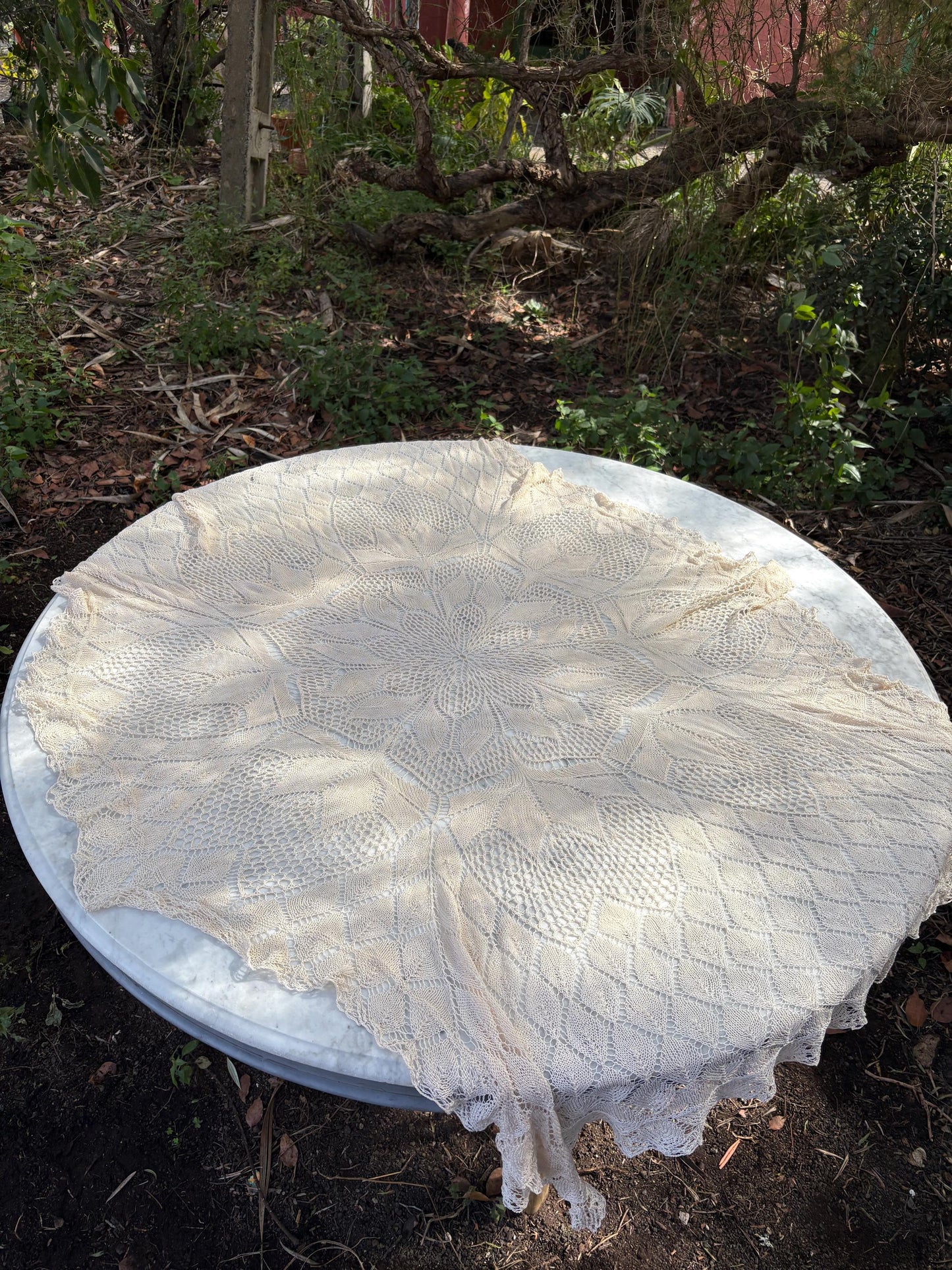 Handmade Crochet Lace Blanket, Round Lace Tablecloth, Vintage Boho Bedspread, Openwork Lace Throw, Shabby Chic Sofa Cover, Cottagecore Decor