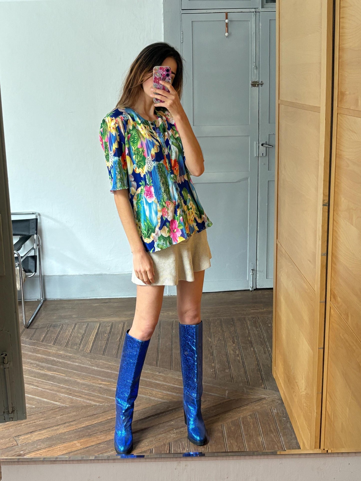 Vintage tropical floral woman camisole, 60s flower top, Short sleeve colourful feminine summer clothing