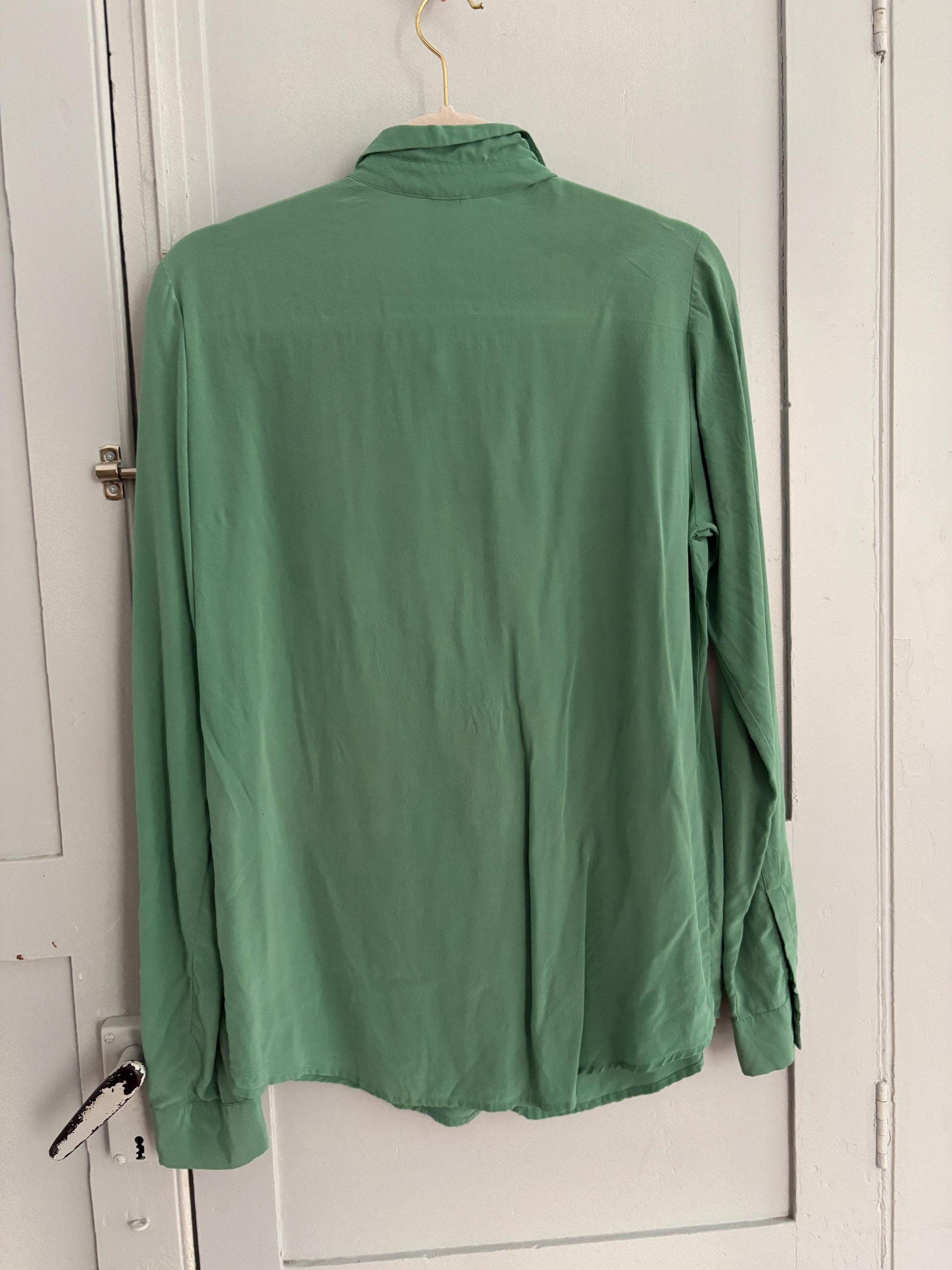 Vintage Filippa K 100% Silk Button-Down Shirt in Sage Green, Size M, Elegant Classic Long Sleeve Blouse, Minimalist Chic Workwear Shirt