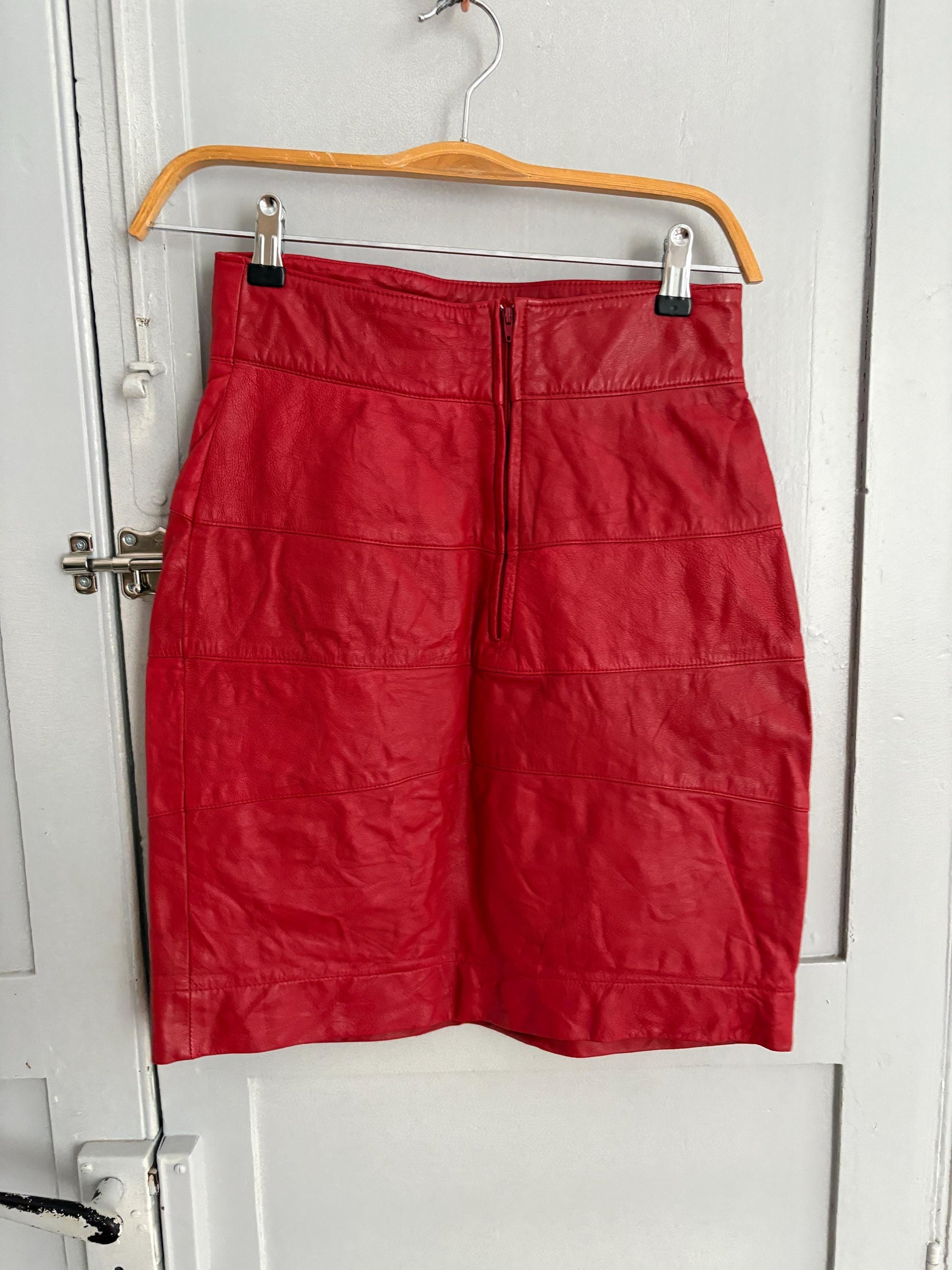 Vintage red leather pencil skirt for Saks fifth Avenue, Luxury designer warehouse high waist tight skirt, Emily in Paris statement outfit