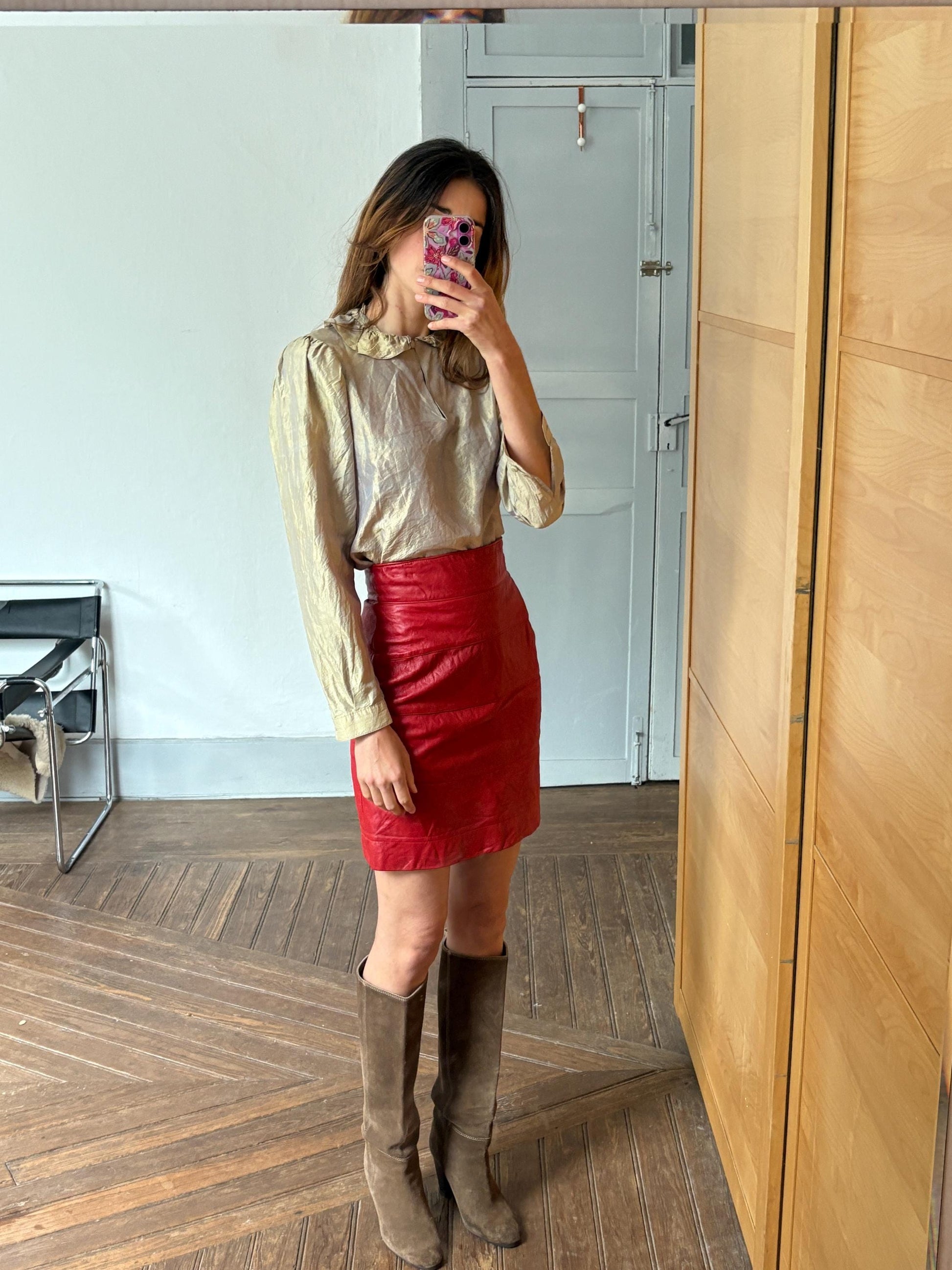 Vintage red leather pencil skirt for Saks fifth Avenue, Luxury designer warehouse high waist tight skirt, Emily in Paris statement outfit