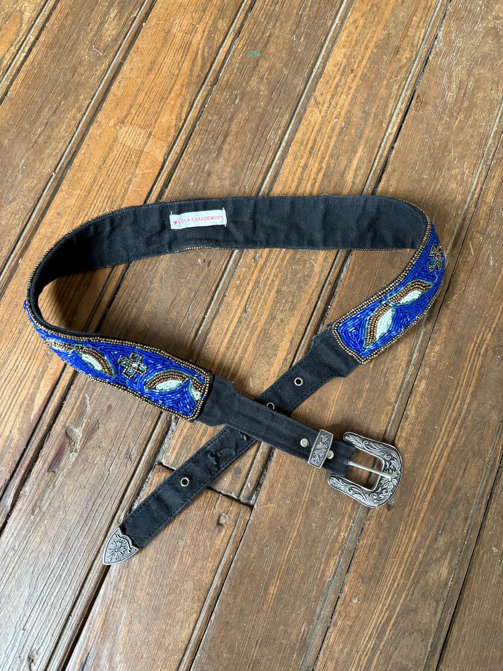 Vintage Beaded Western Belt – Lola Casa de Munt – Blue Floral Embroidery – Silver Buckle – Boho Statement Piece – Unique & Stylish
