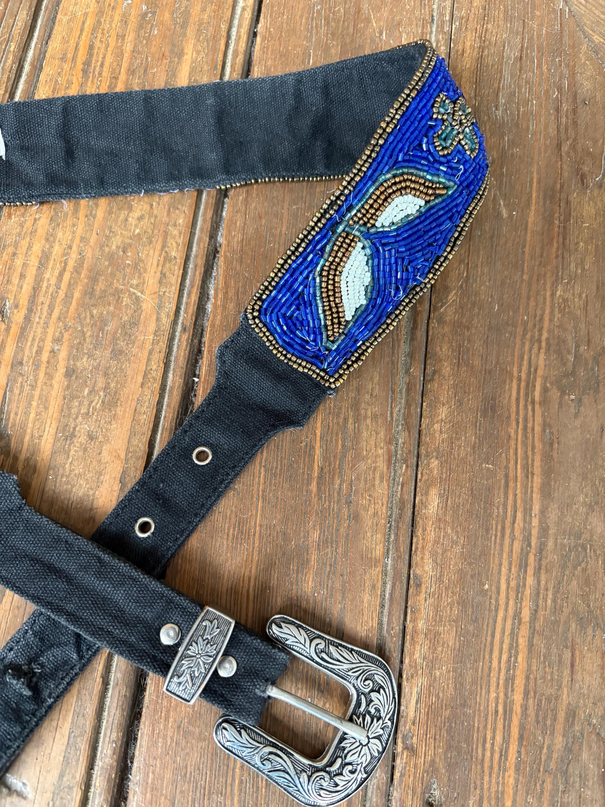 Vintage Beaded Western Belt – Lola Casa de Munt – Blue Floral Embroidery – Silver Buckle – Boho Statement Piece – Unique & Stylish