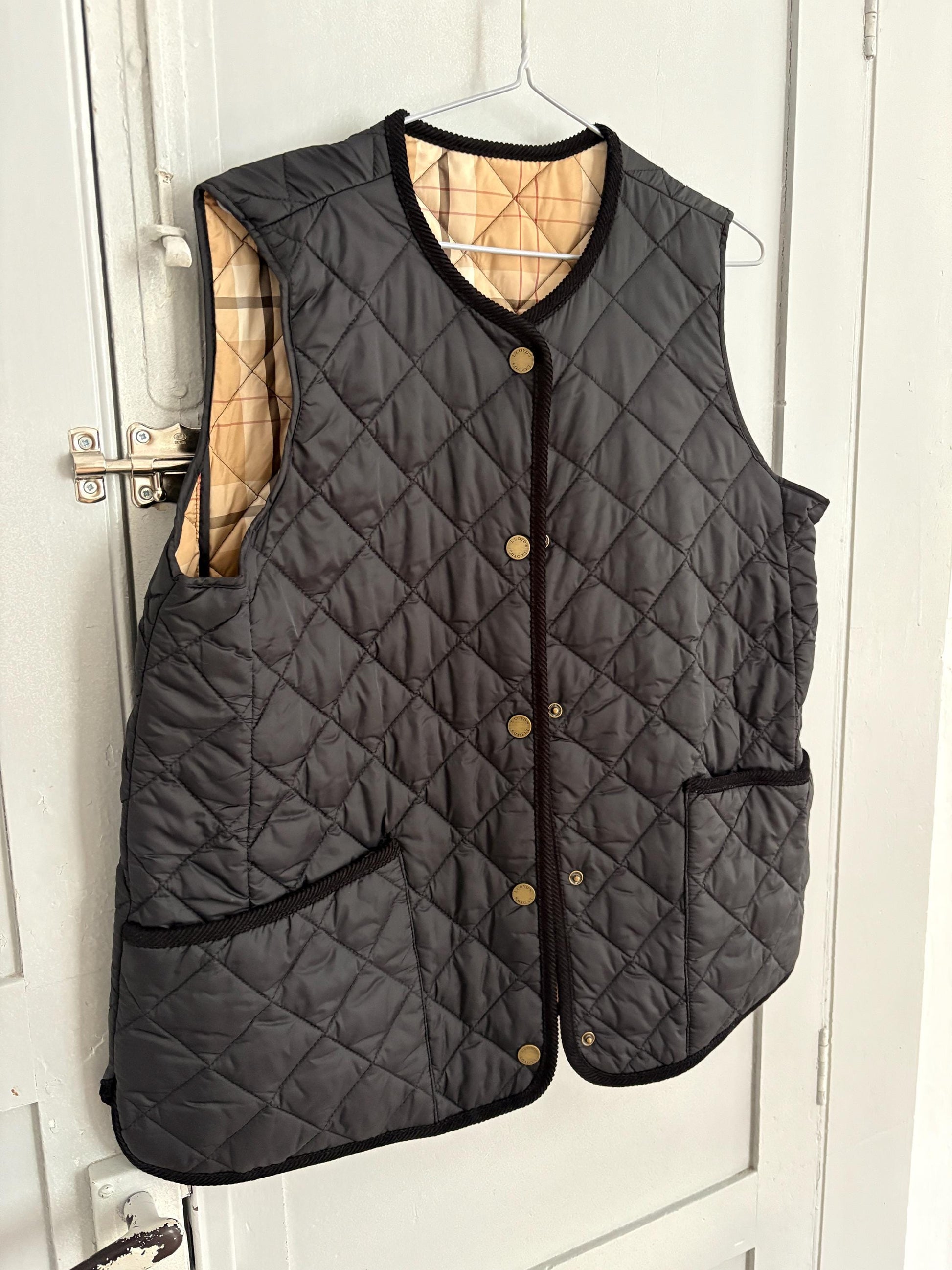 Lloyd’s Quilted Vest, Black Lightweight Puffer Vest, Classic Lined Gilet, Women’s Size M, Elegant Fall Layer, Preppy Country Style