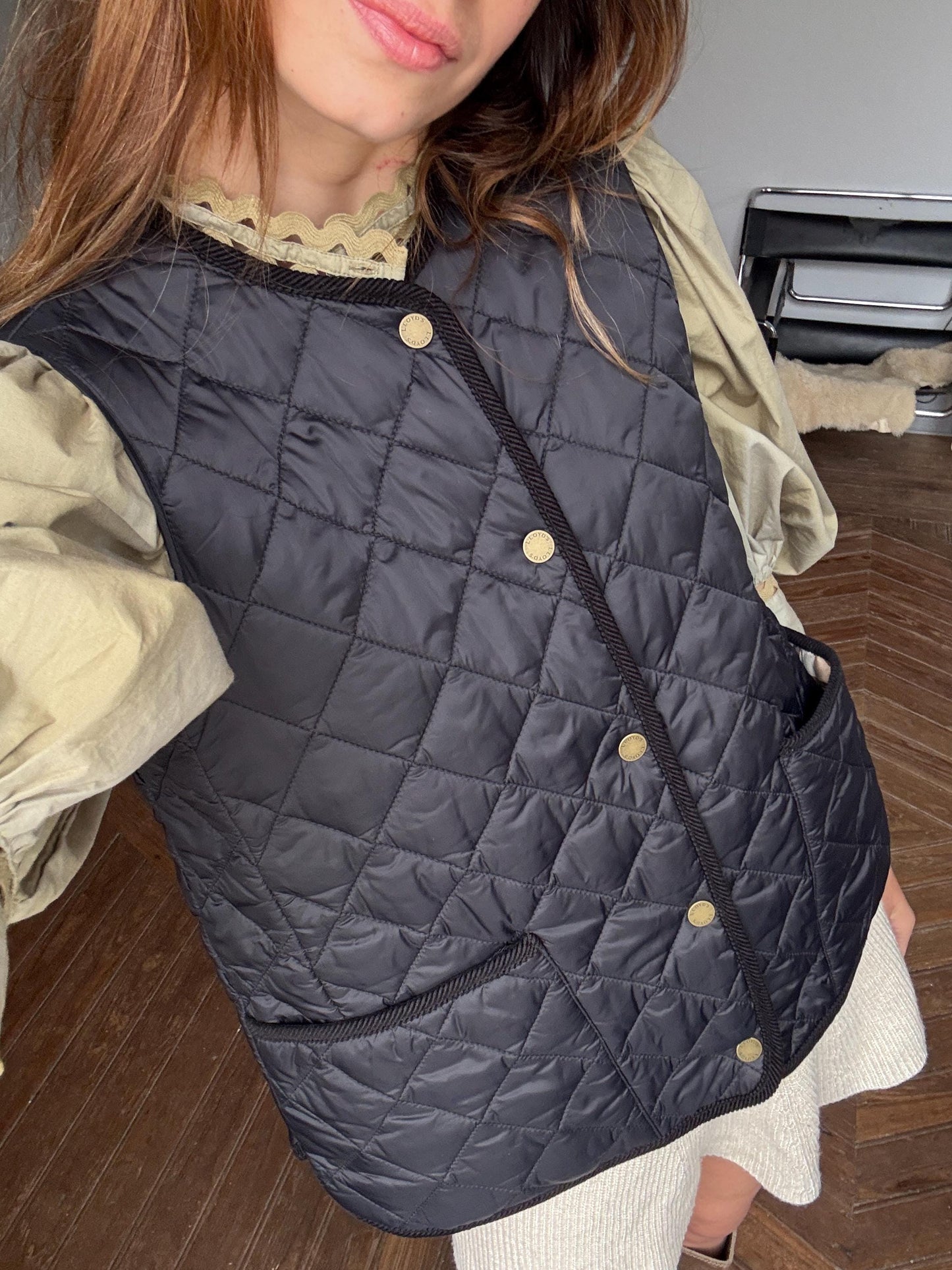 Lloyd’s Quilted Vest, Black Lightweight Puffer Vest, Classic Lined Gilet, Women’s Size M, Elegant Fall Layer, Preppy Country Style