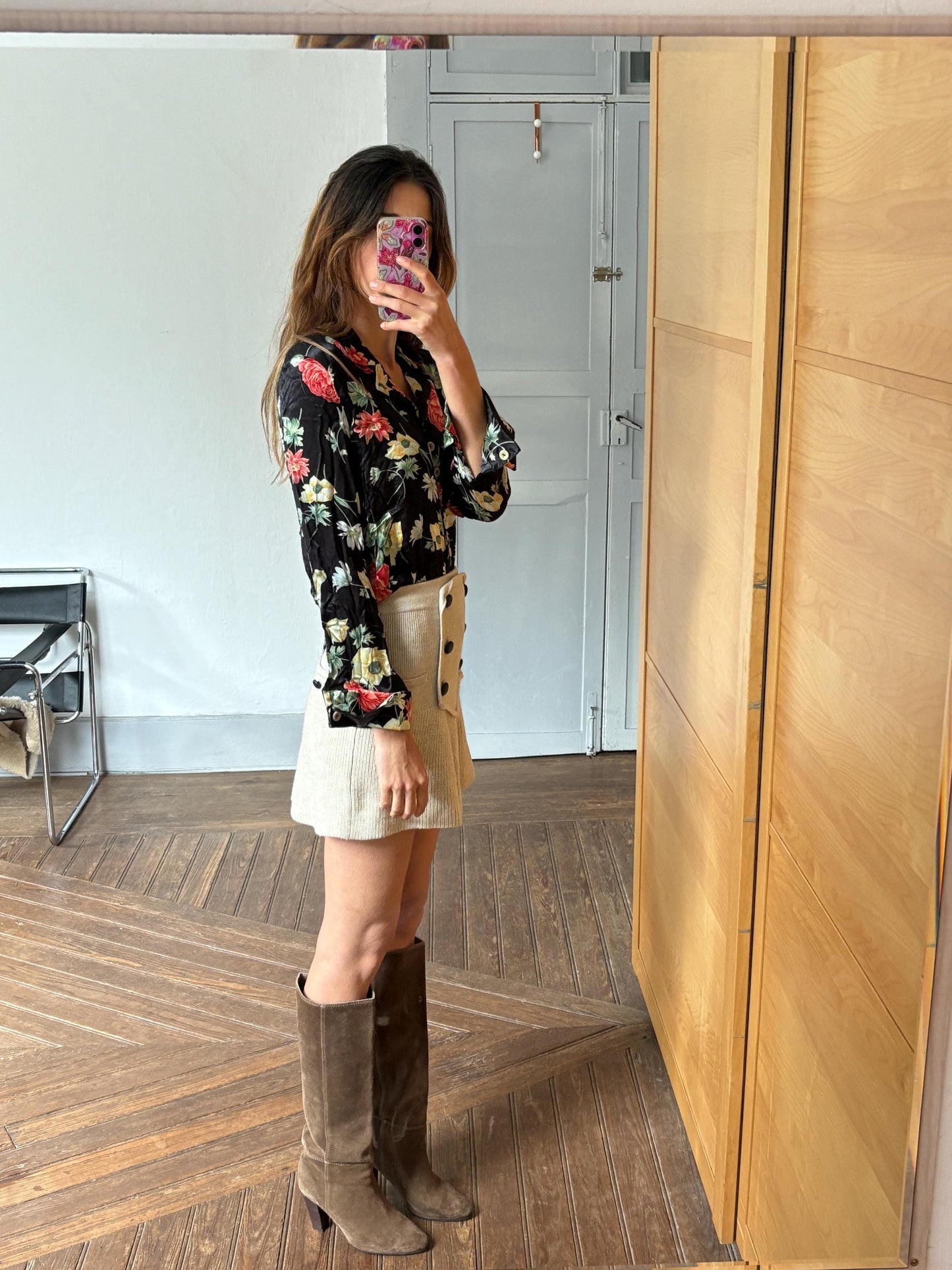 Vintage black flower top, Retro floral print woman blouse, 60s flower top, Long sleeve colourful feminine summer clothing