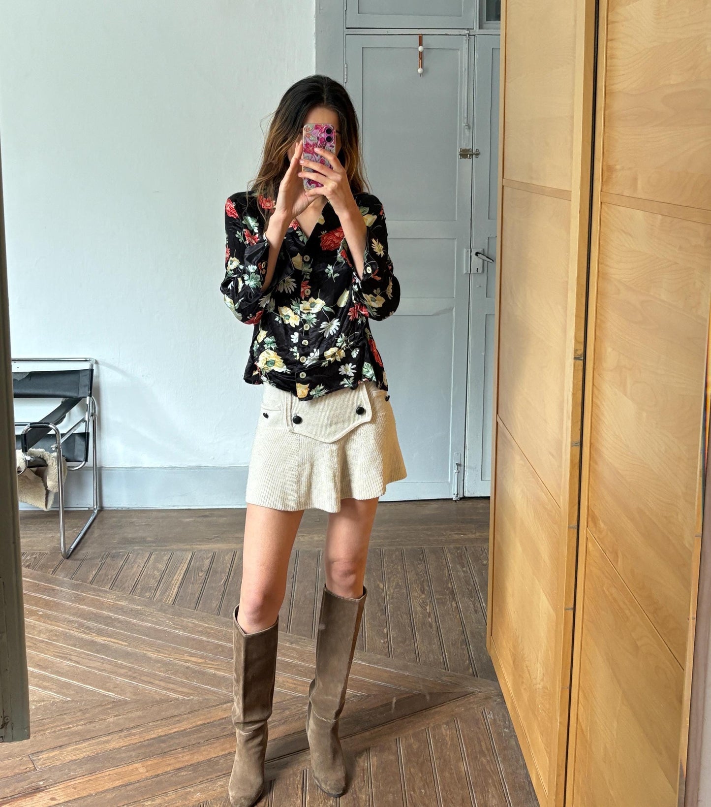 Vintage black flower top, Retro floral print woman blouse, 60s flower top, Long sleeve colourful feminine summer clothing