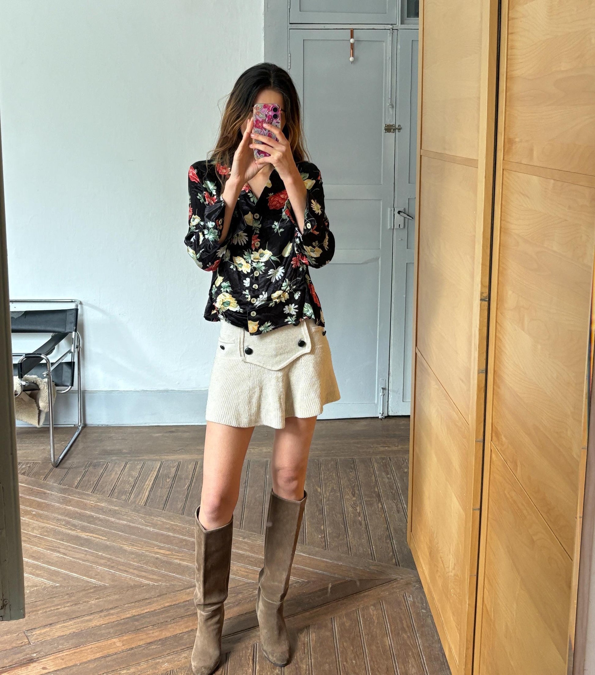 Vintage black flower top, Retro floral print woman blouse, 60s flower top, Long sleeve colourful feminine summer clothing